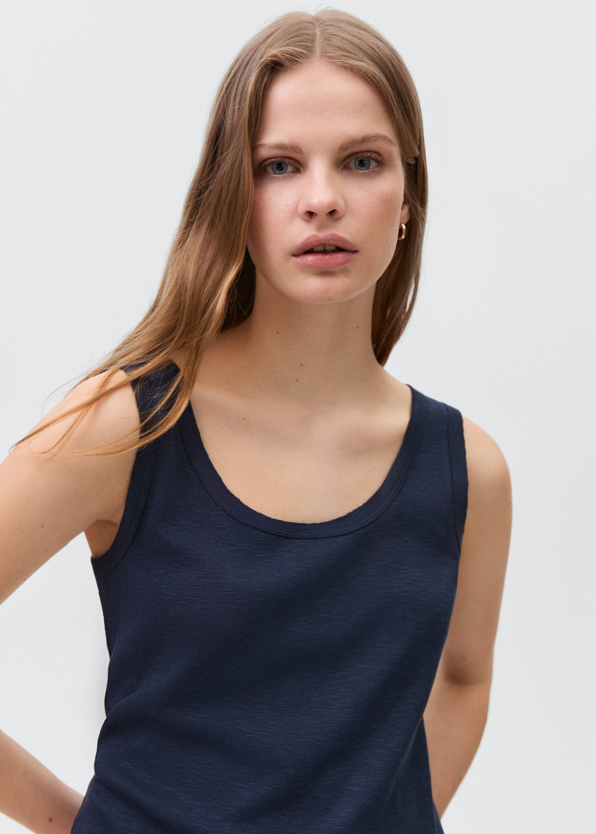 Cotton sleeveless t-shirt - Details of the article 1