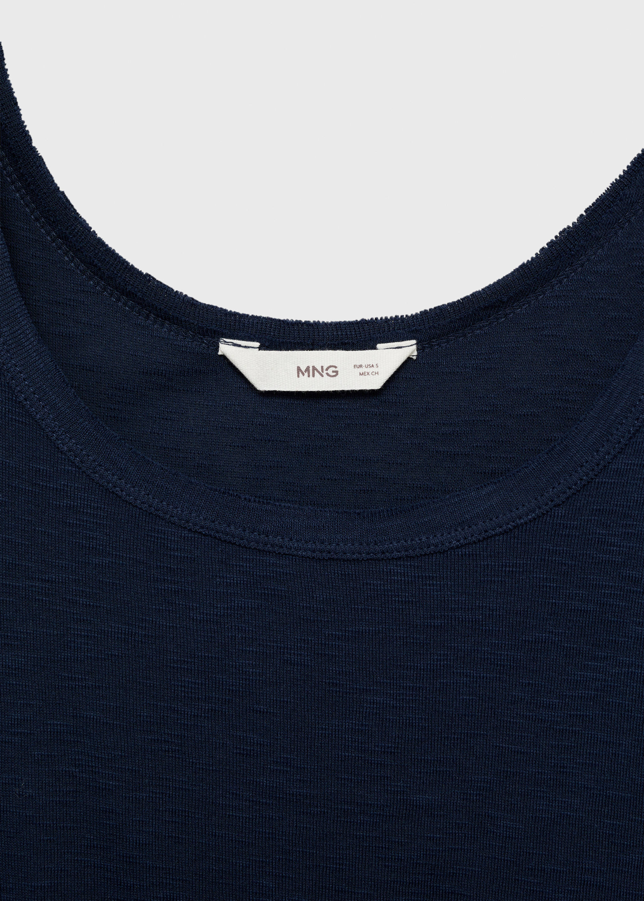 Cotton sleeveless t-shirt - Details of the article 8
