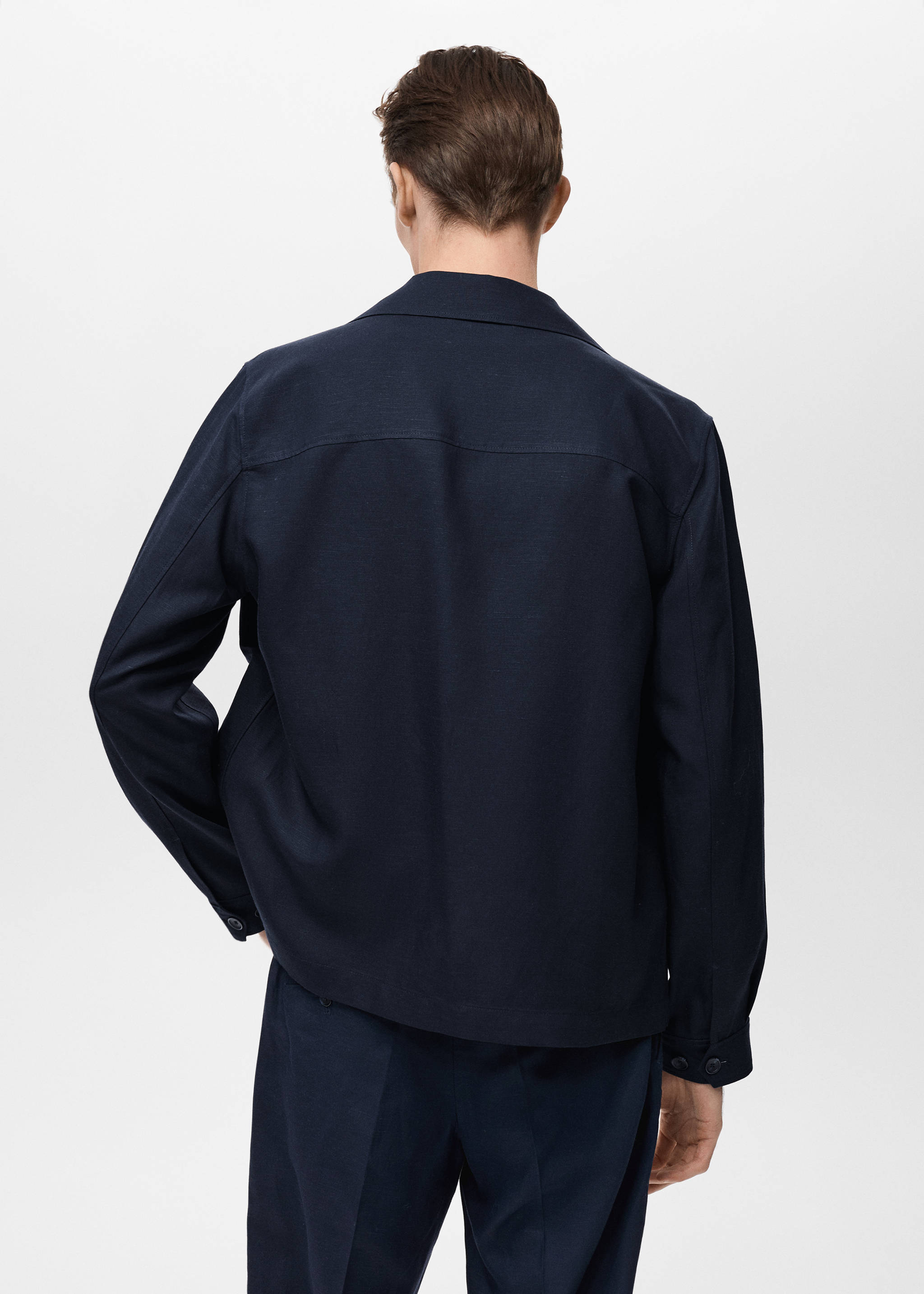 Overshirt aus Lyocell-/Leinengemisch mit Taschen - Rückseite des Artikels