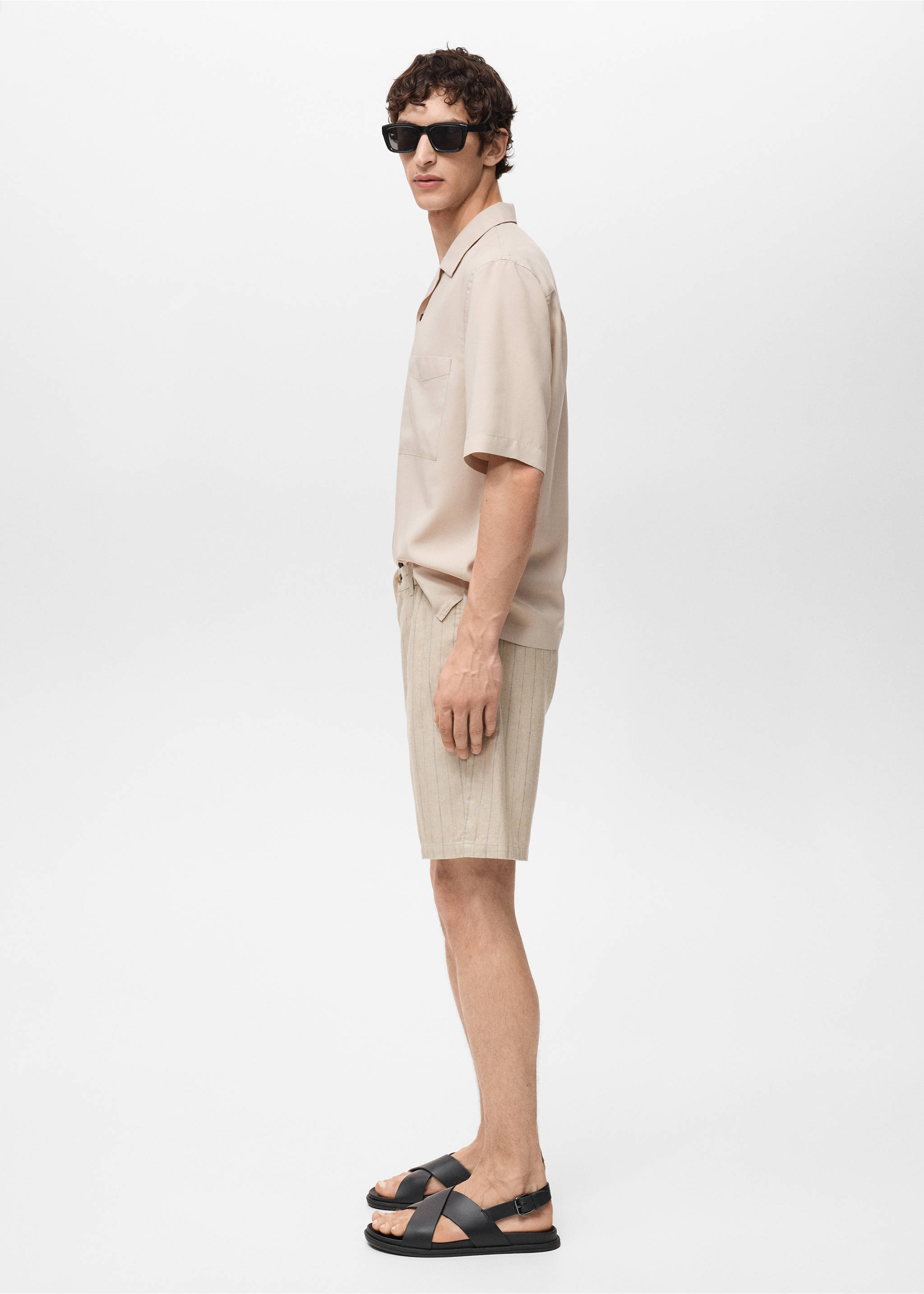Striped linen-blend Bermuda shorts - Details of the article 2, Sand. Ref: 87017889-00.