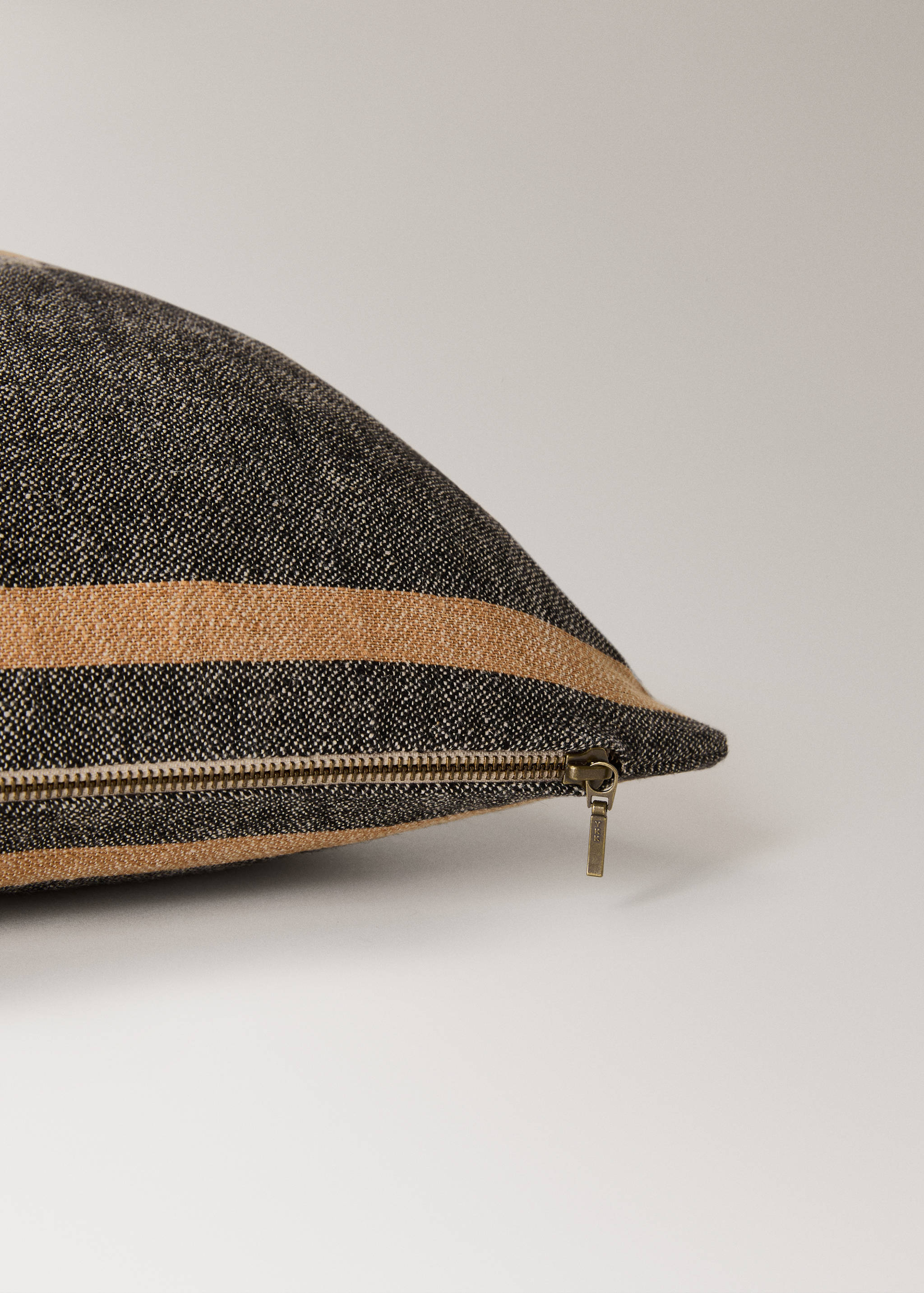 Housse de coussin en lin et rayures tissées 40x60 cm - Détail de l'article 3