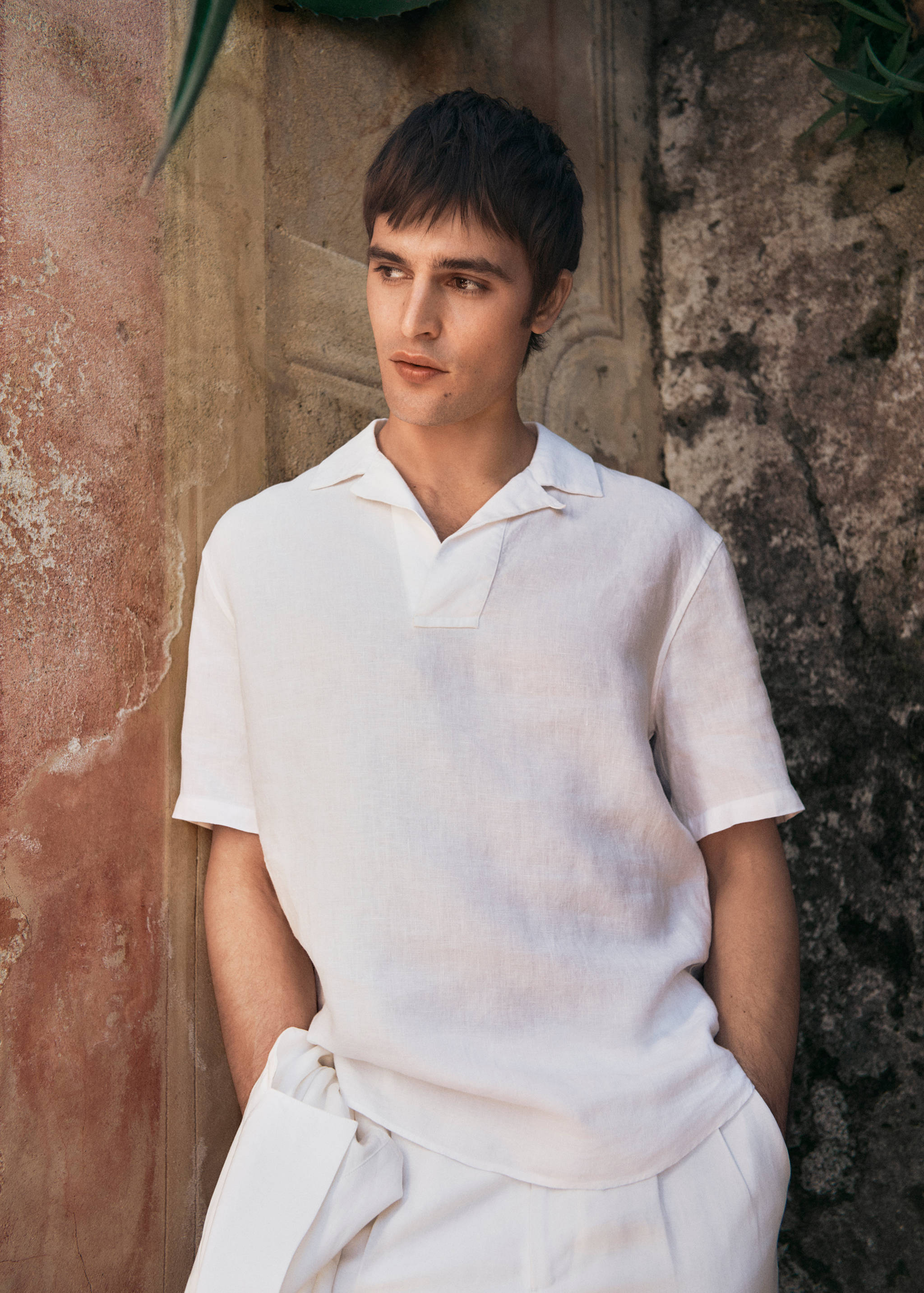Lyocell linen regular-fit polo shirt - Details of the article 3