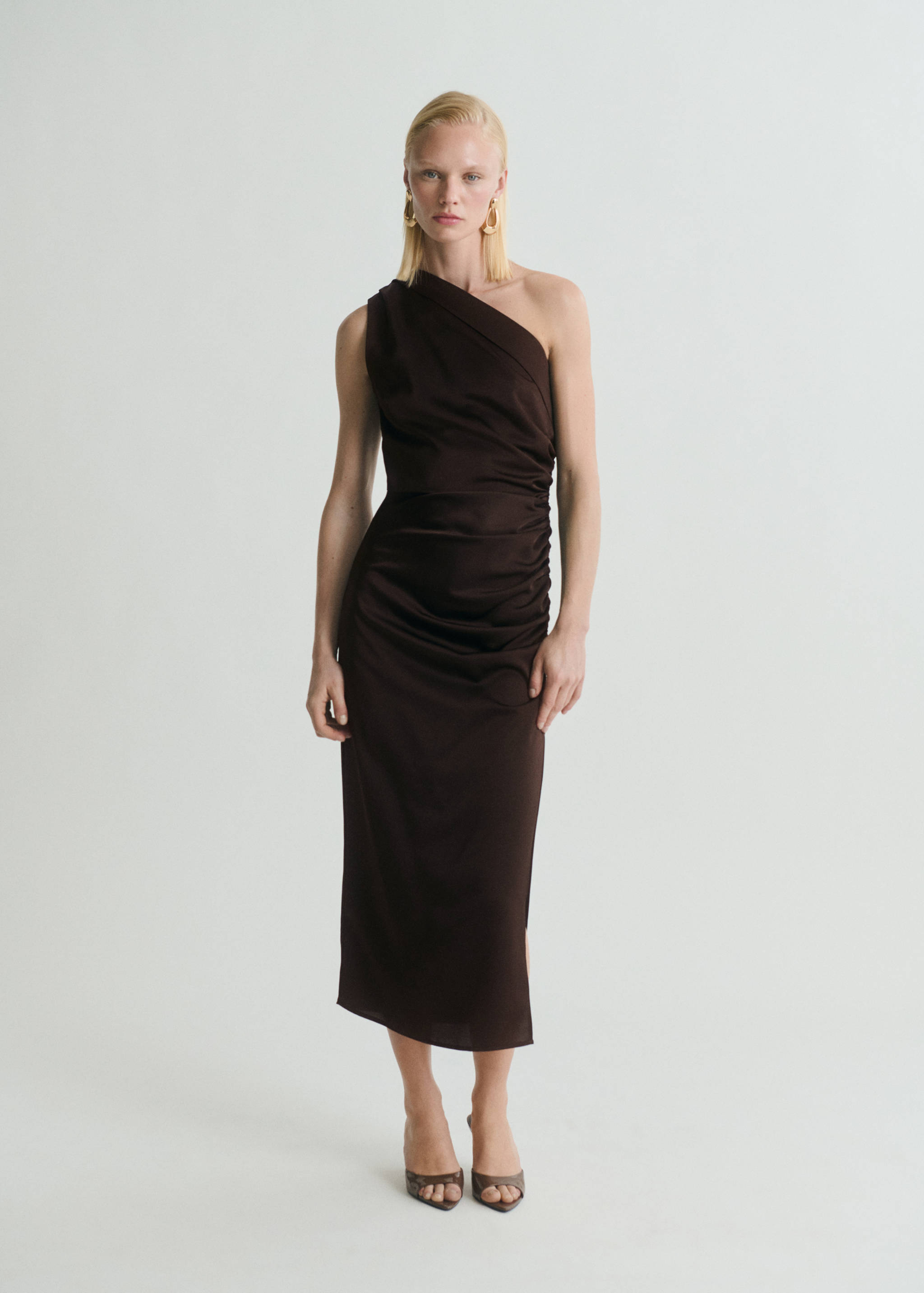 Asymmetrical satin dress with side slits - General plane