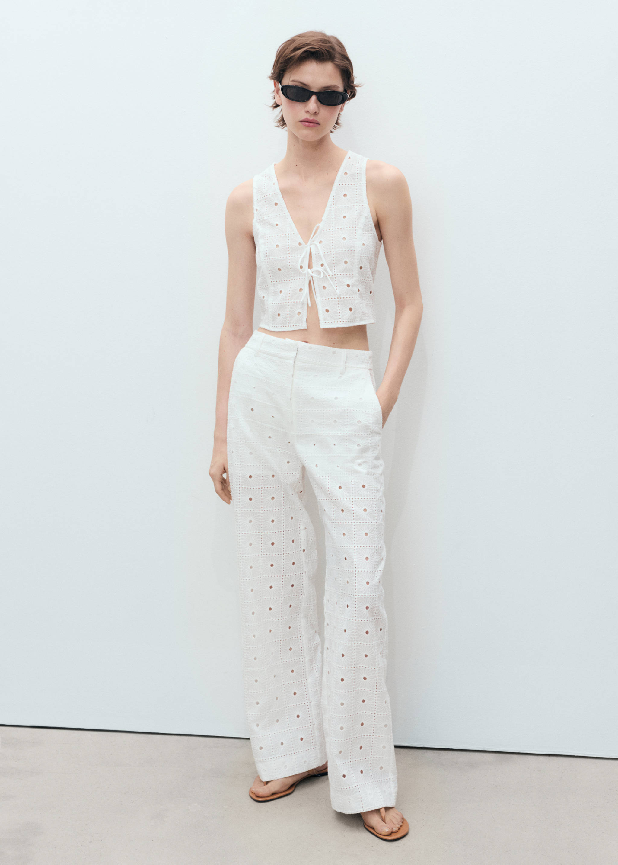 Straight-fit embroidered cotton pants - General plane