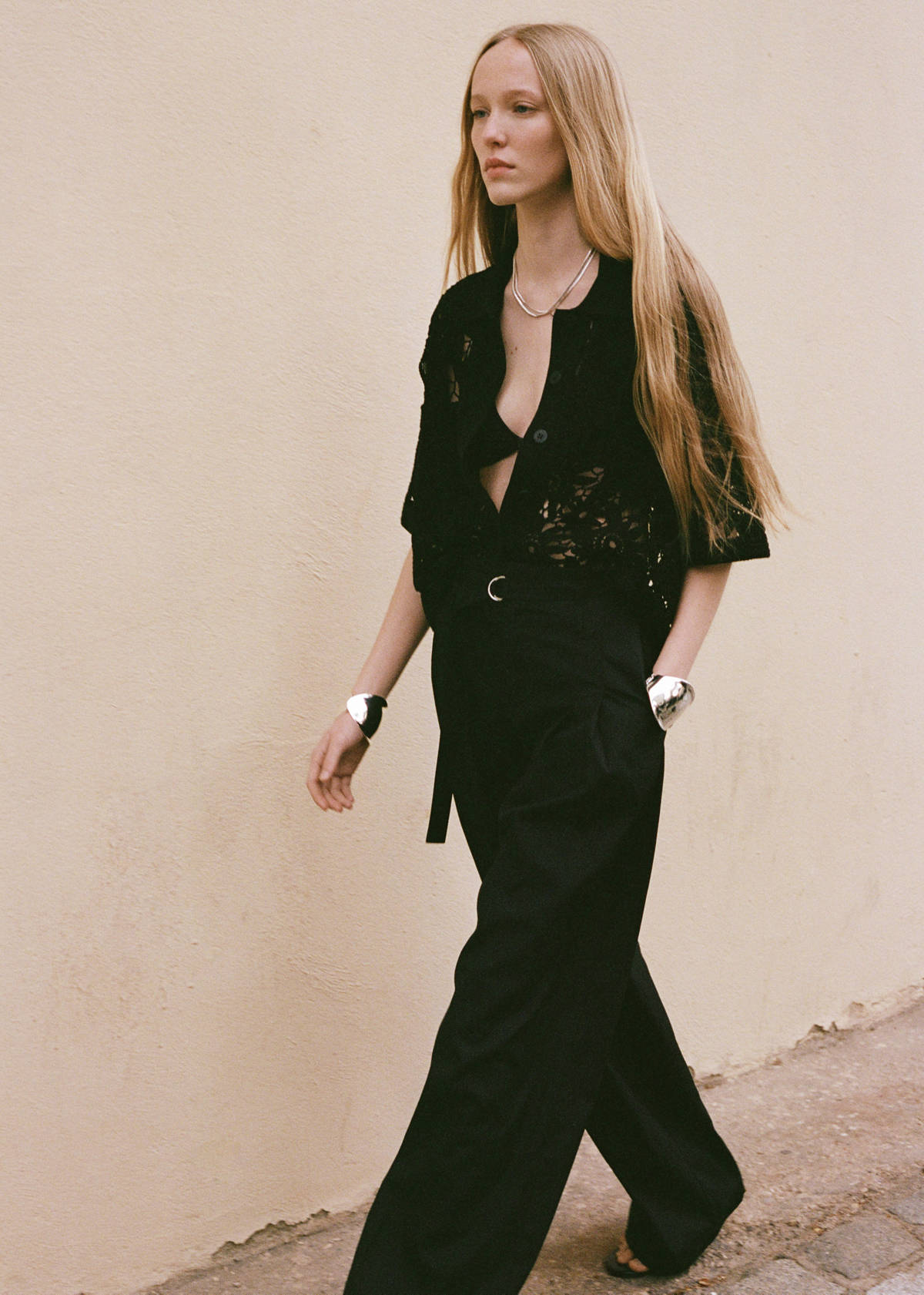 Wide leg trousers with belt — Black