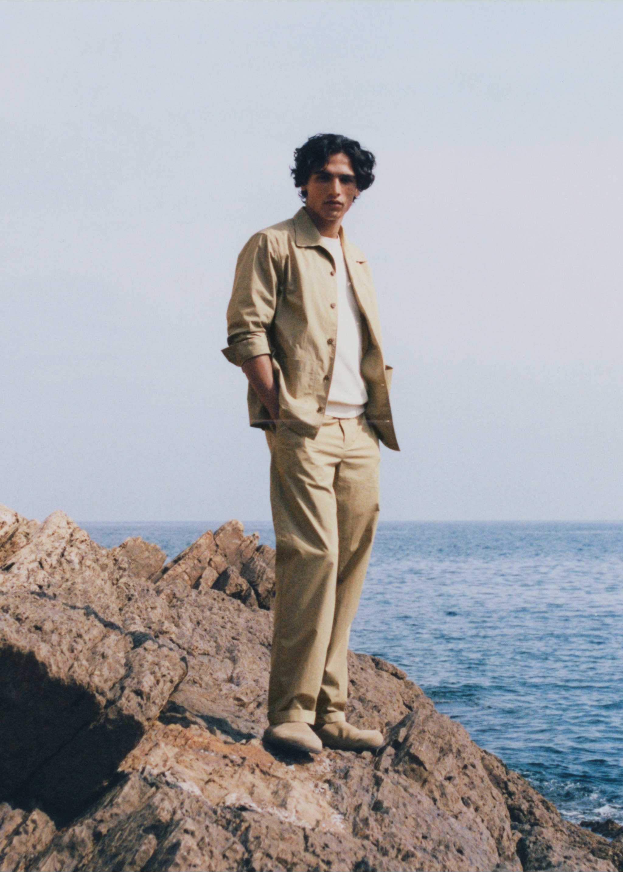 100% straight-fit cotton pants - Details of the article 5, Beige. Ref: 87019206-00.