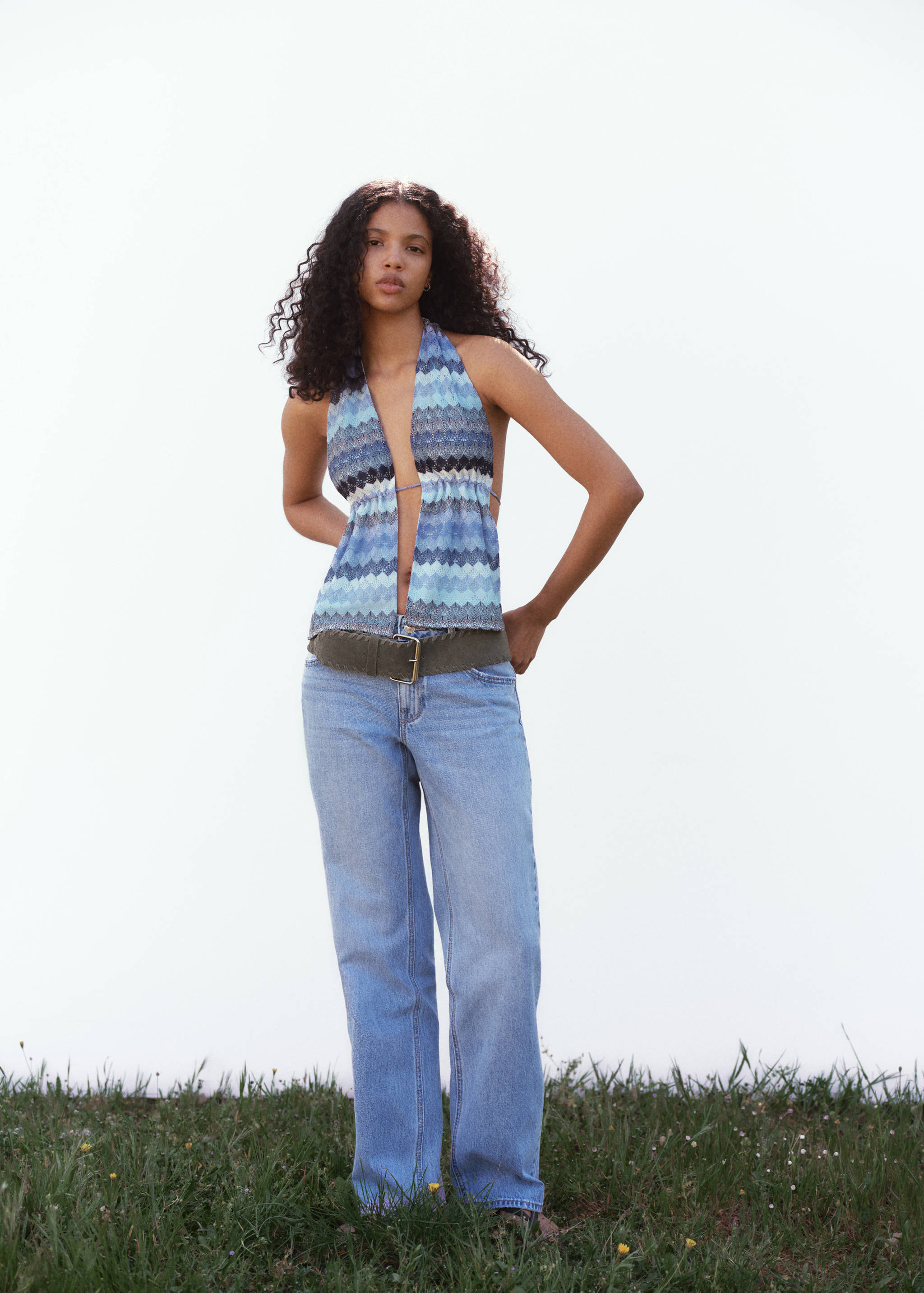 Zig-zag knitted top with lace pattern - Details of the article 5