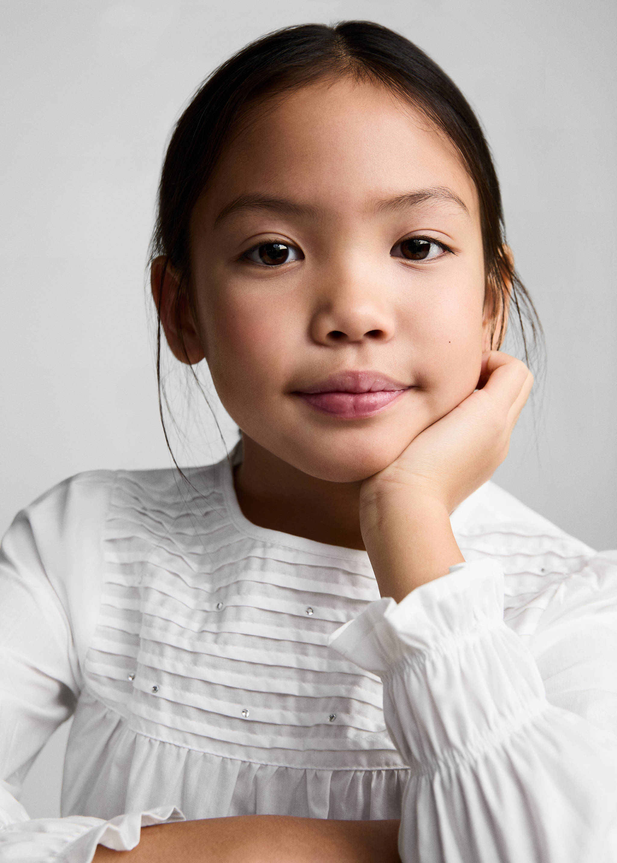 Rhinestone pleated blouse - Details of the article 1