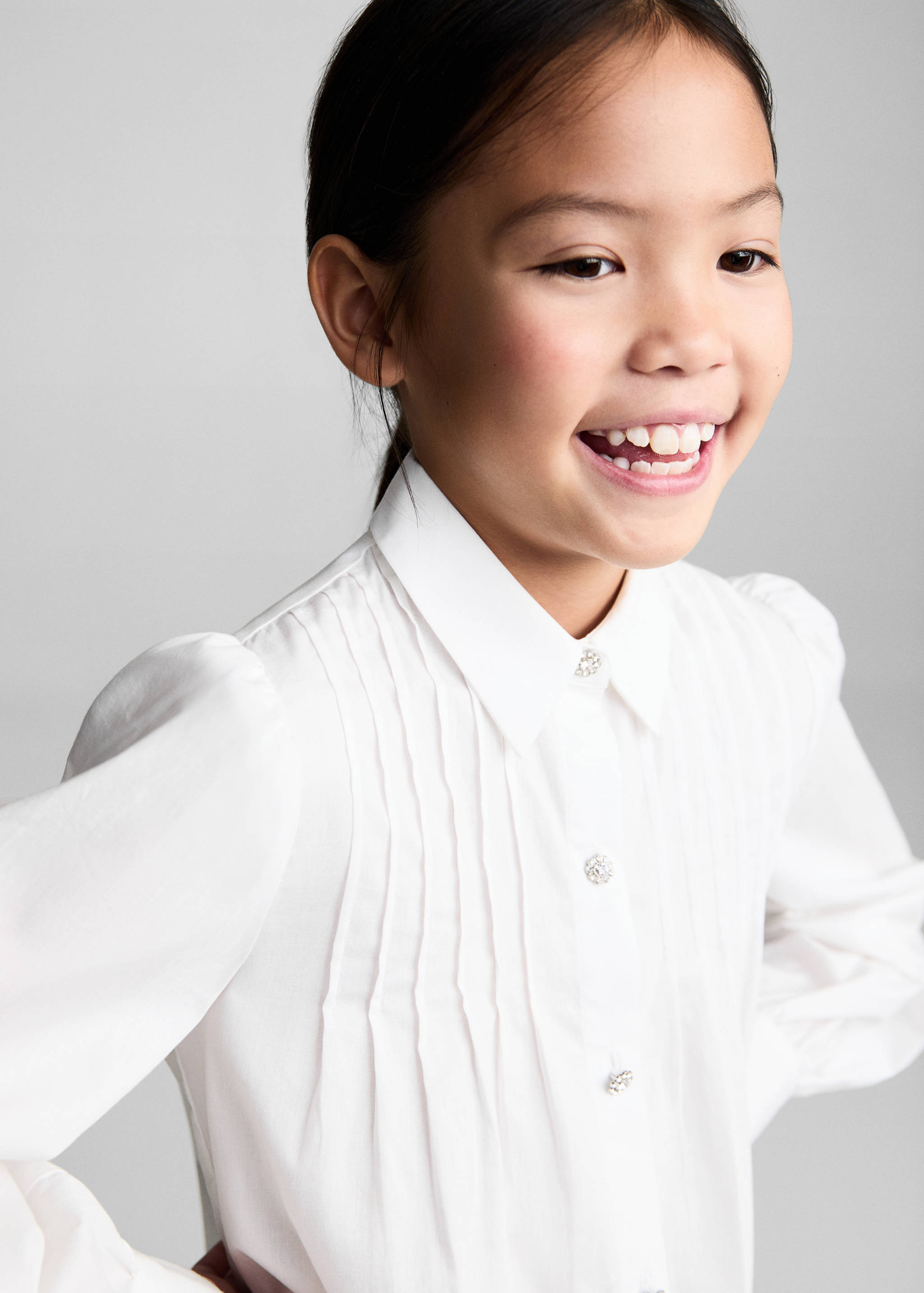 Cotton shirt with jewel buttons - Details of the article 1