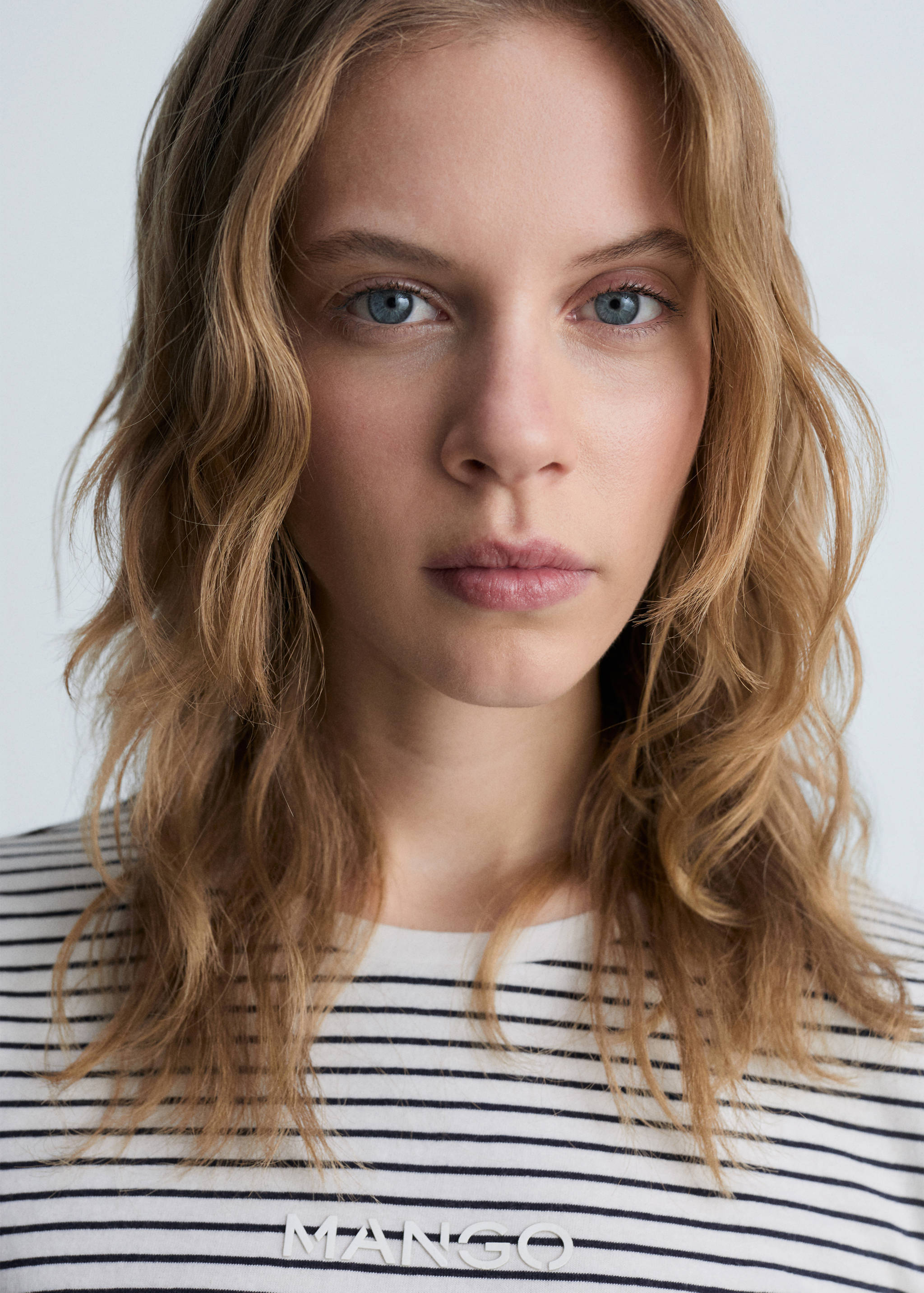 Striped logo T-shirt - Details of the article 1
