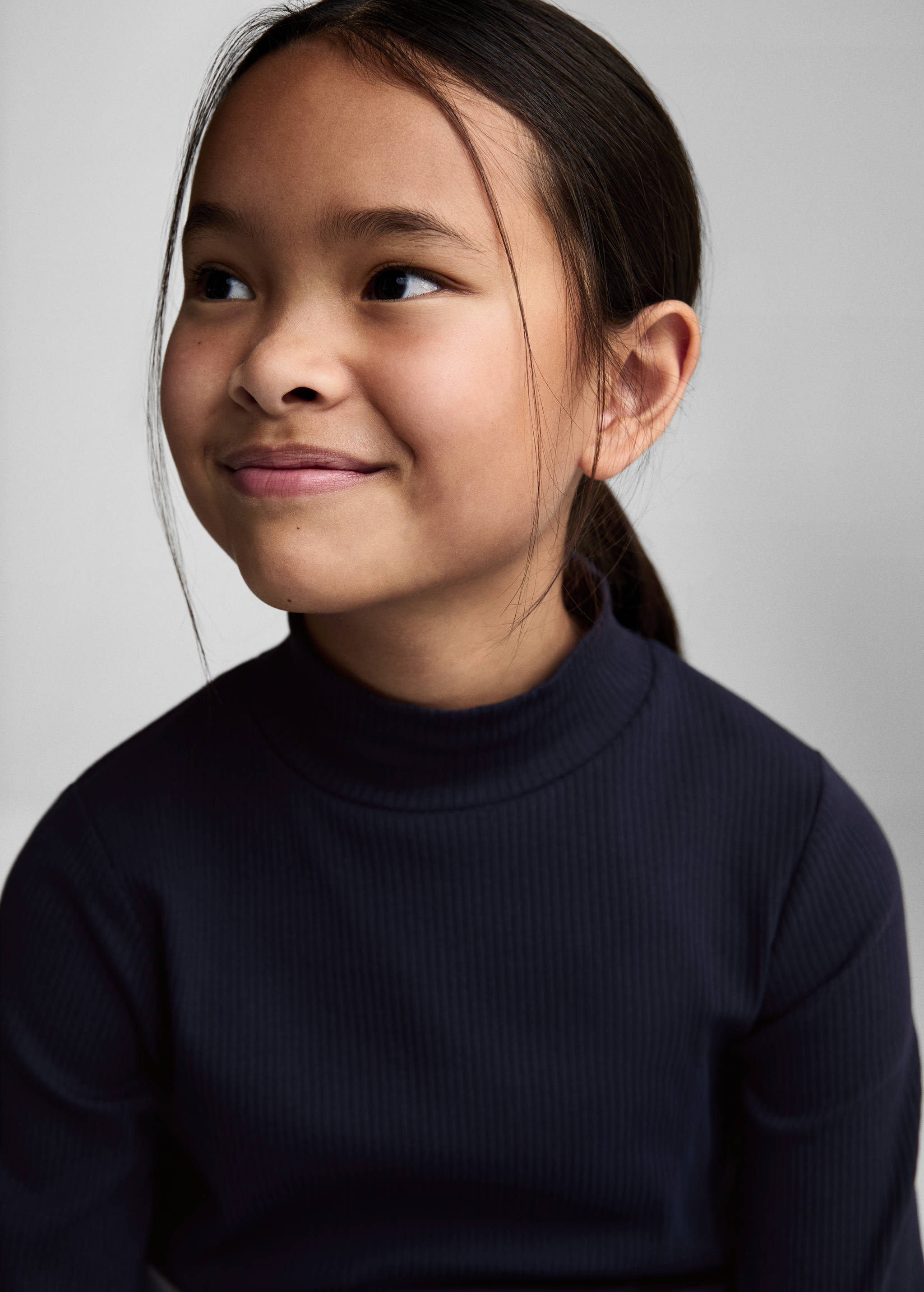 Ribbed high neck t-shirt - Details of the article 1