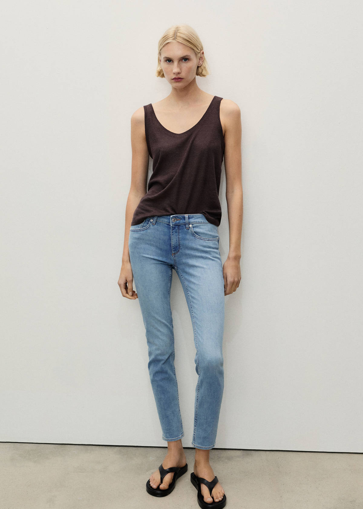 Push-up low-rise skinny jeans — Medium Blue