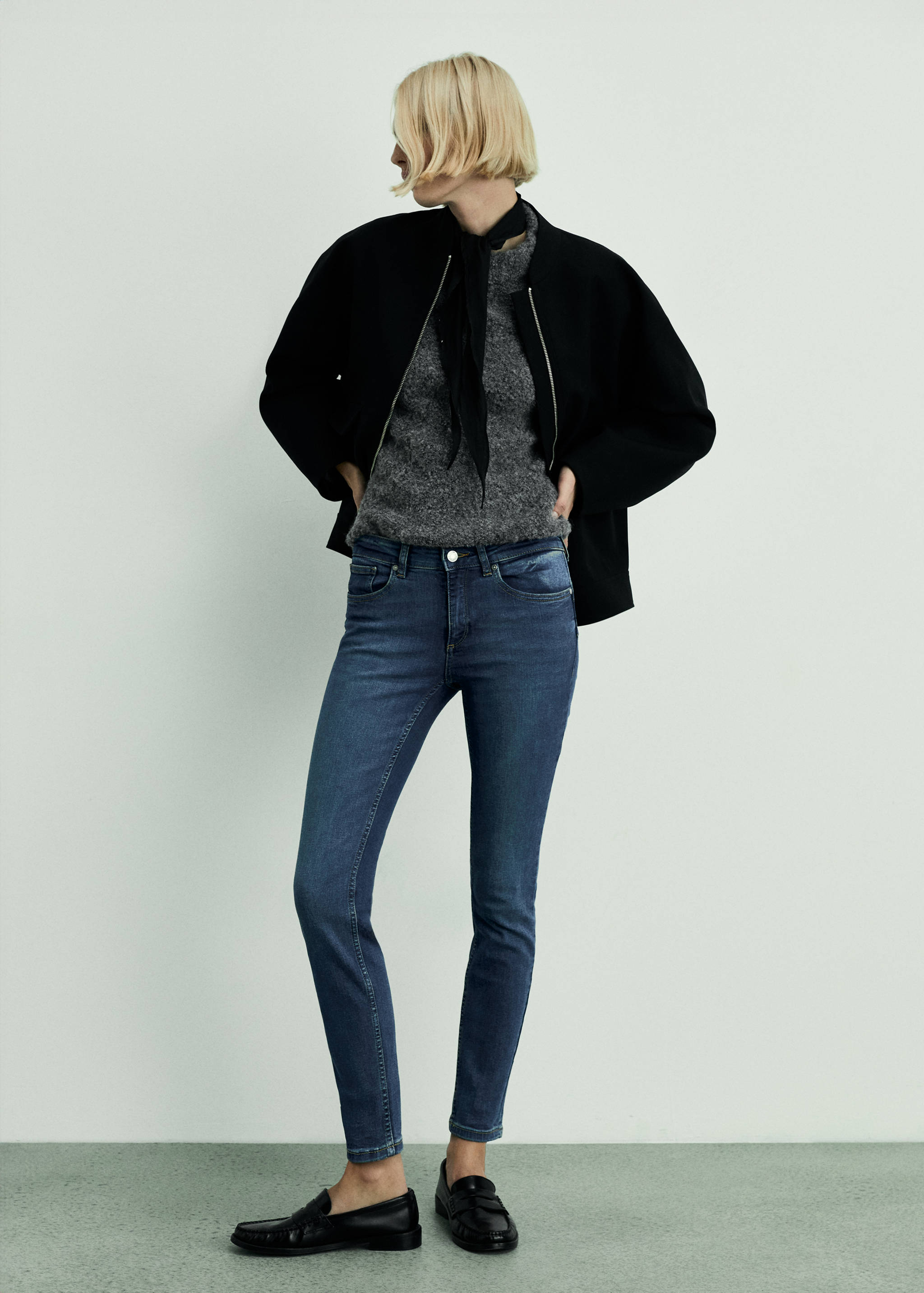 Jean Pushup skinny taille basse - Plan général