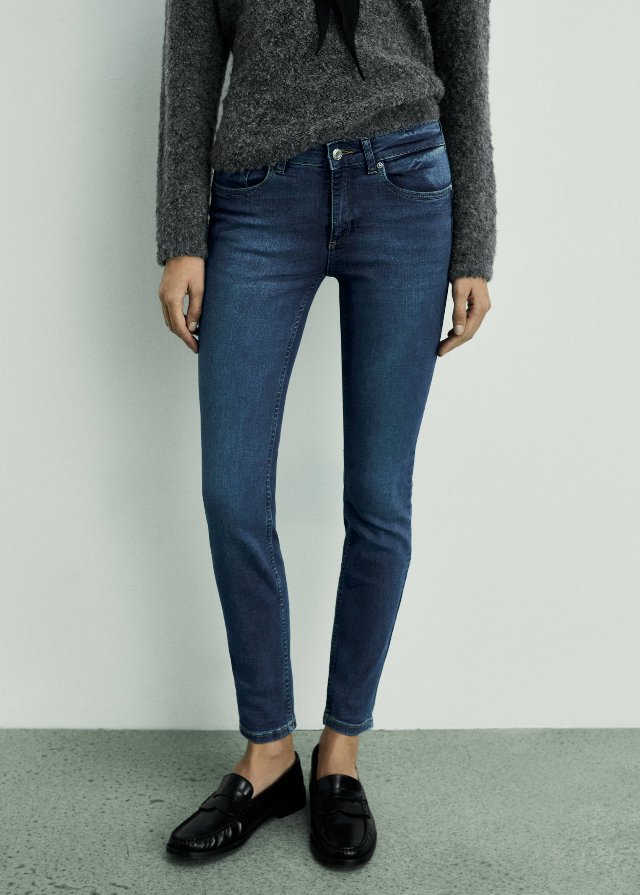 Jean Pushup skinny taille basse - Plan moyen