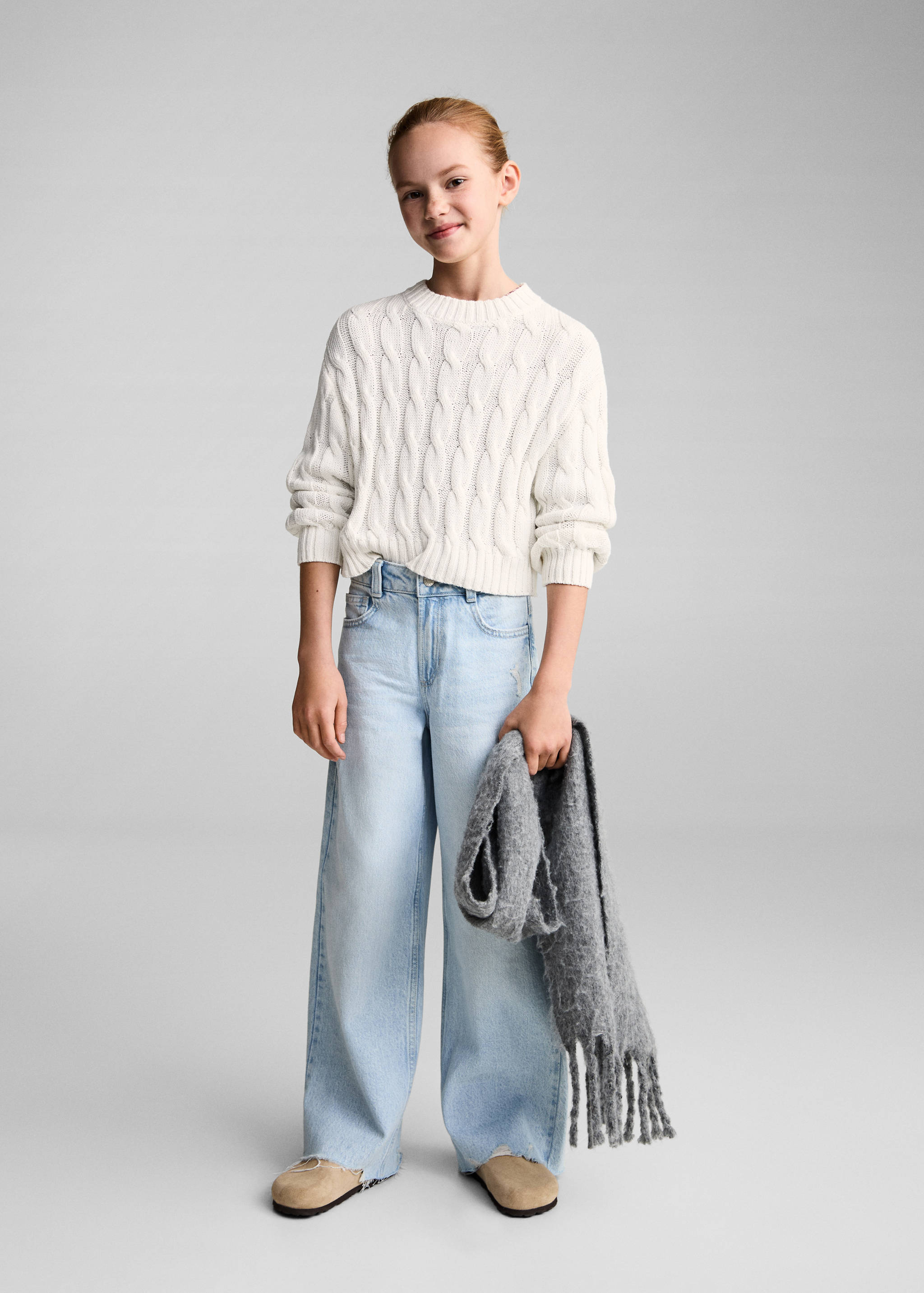 بلوفر مضفر محبوك - رؤية عامة