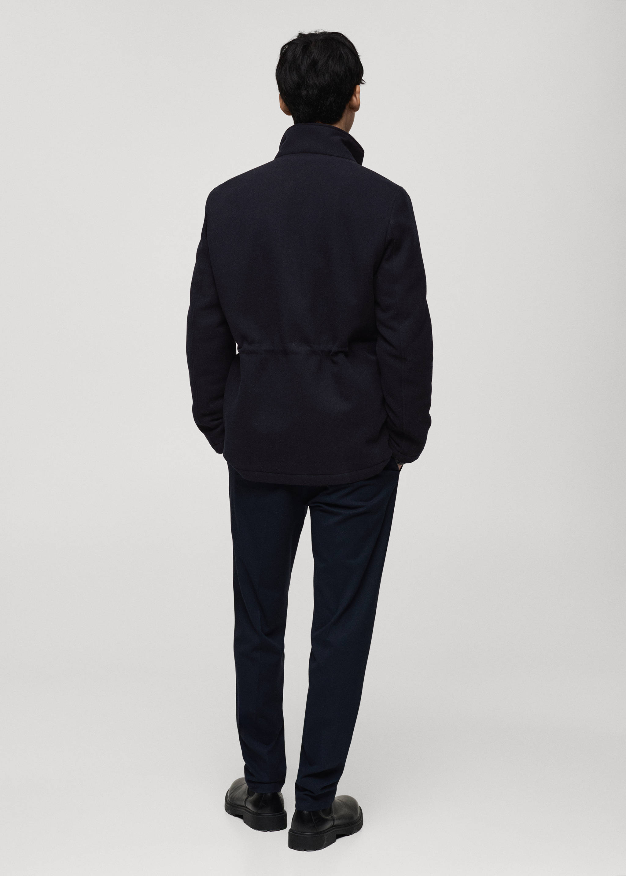 Quilted wool inner coat - Reverse of the article