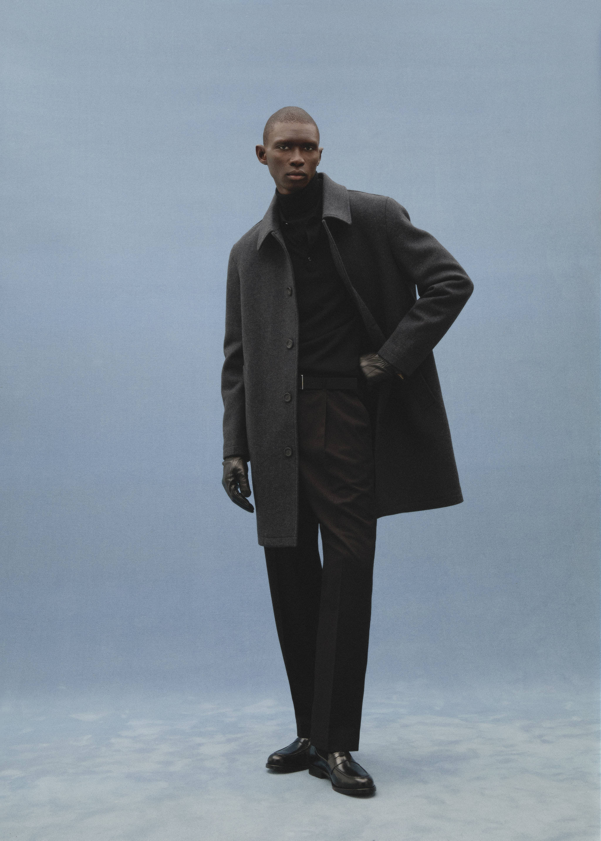 Wool coat with detachable corduroy breastplate - Details of the article 5