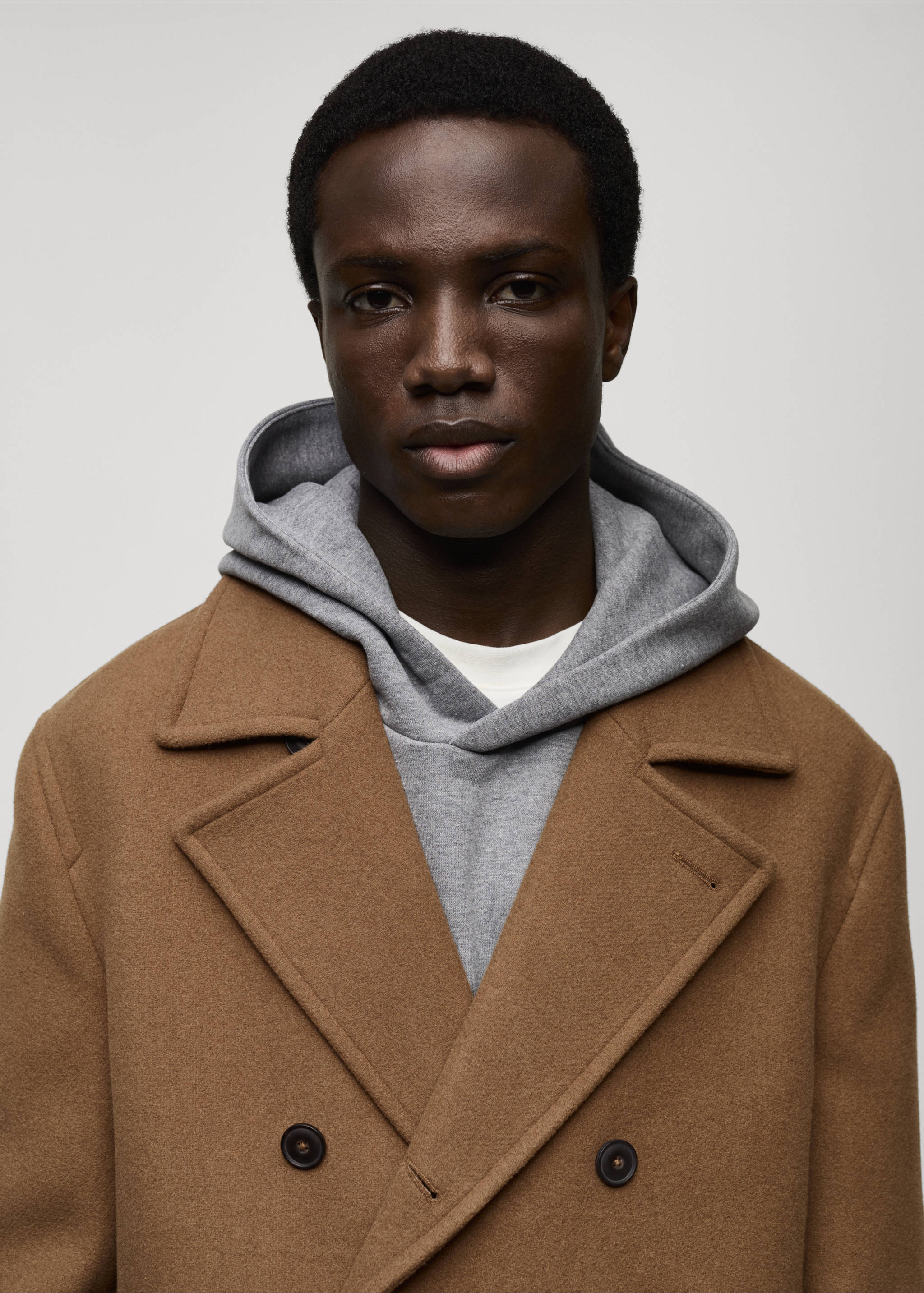 Wool double-breasted coat - Details of the article 1, Medium Brown. Ref: 87020579-00.