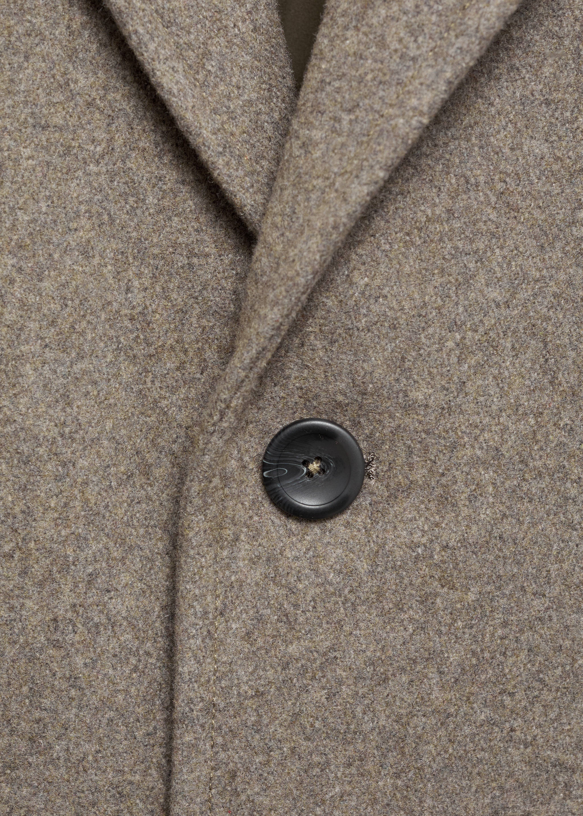 Casaco de lã com interior acolchoado - Pormenor do artigo 8