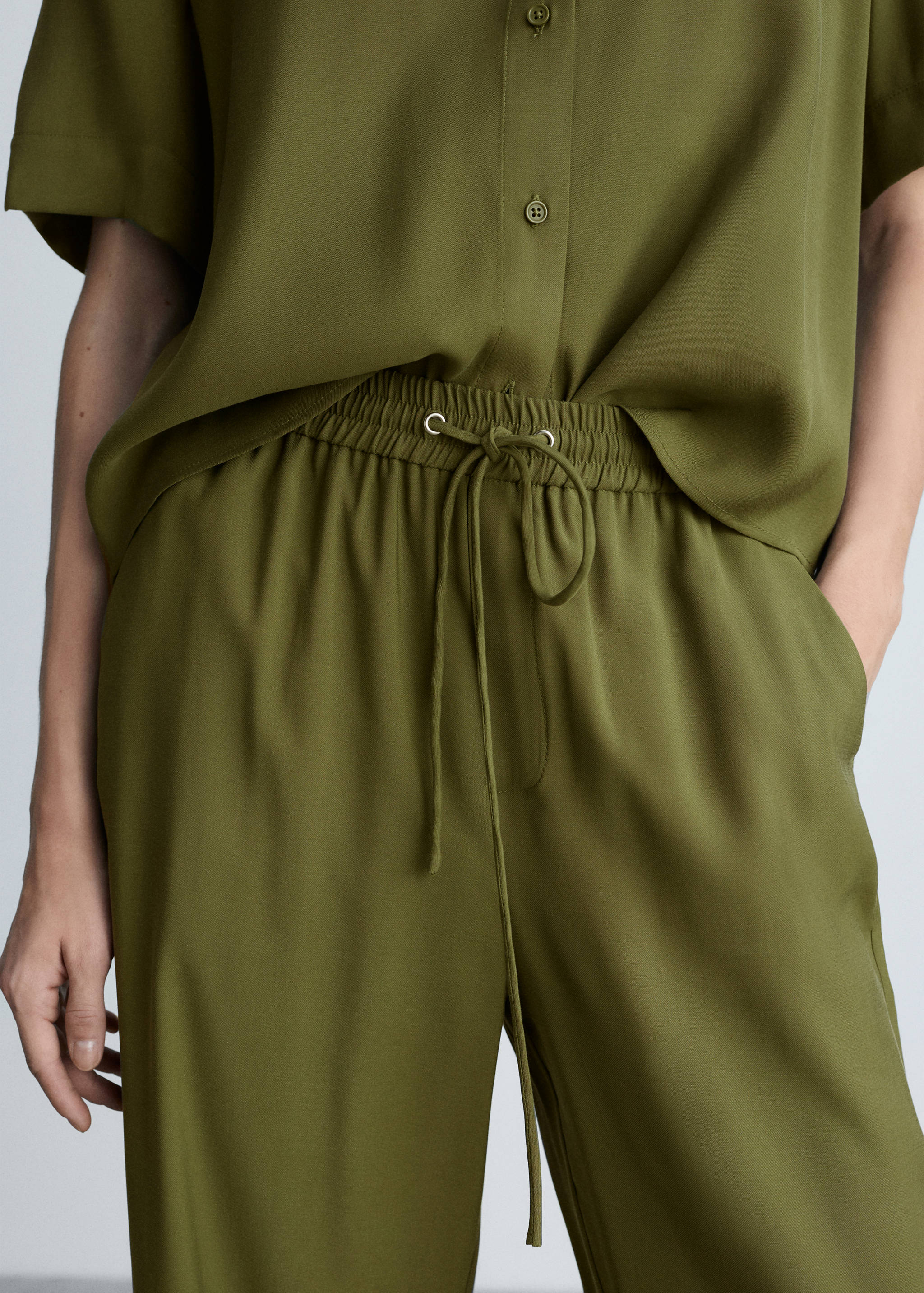 直纹裁长裤 - null