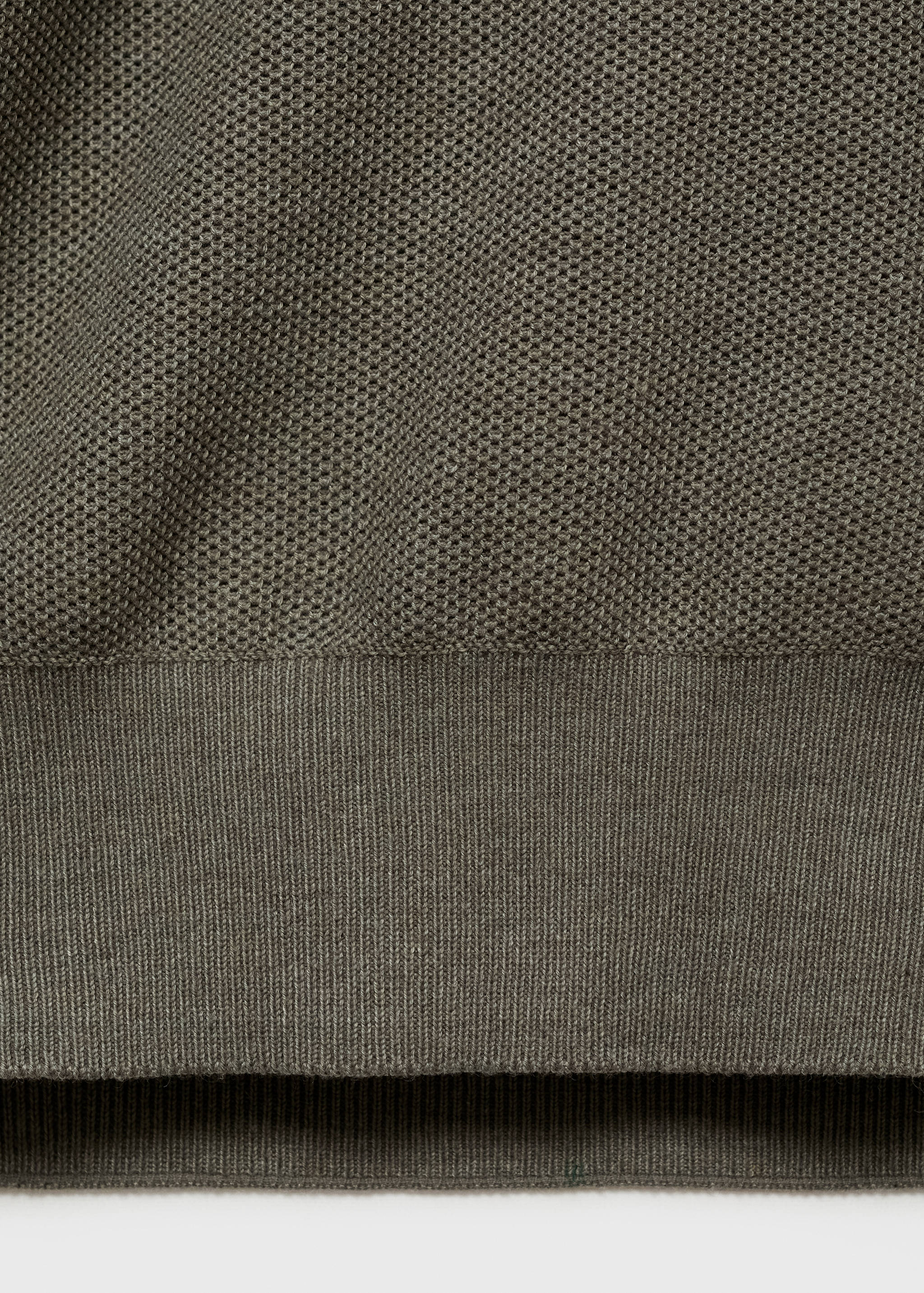 Microstructure sweater with zipper collar - Details of the article 0