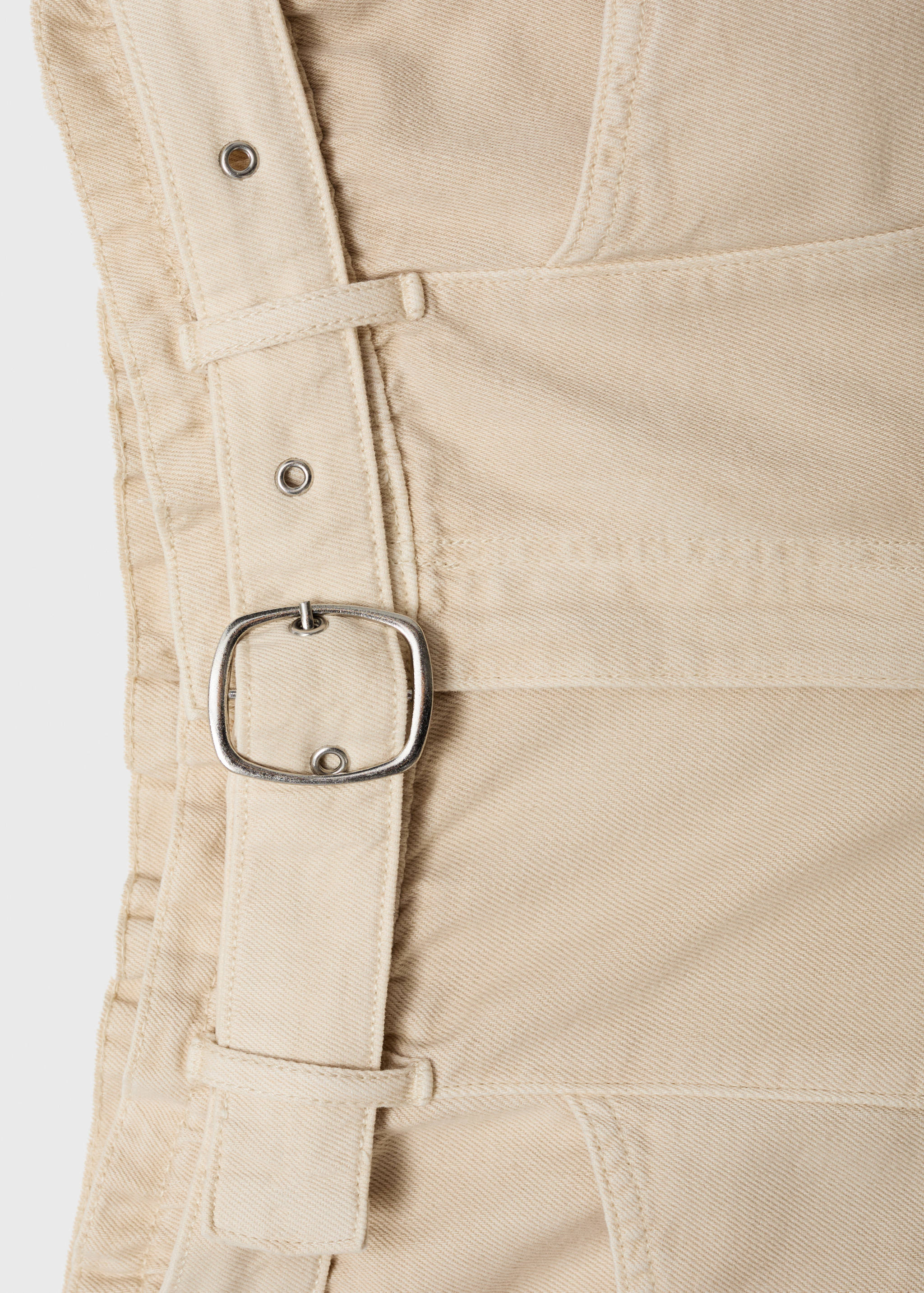 Shorts denim tir alt butxaques - Detall de l'article 8