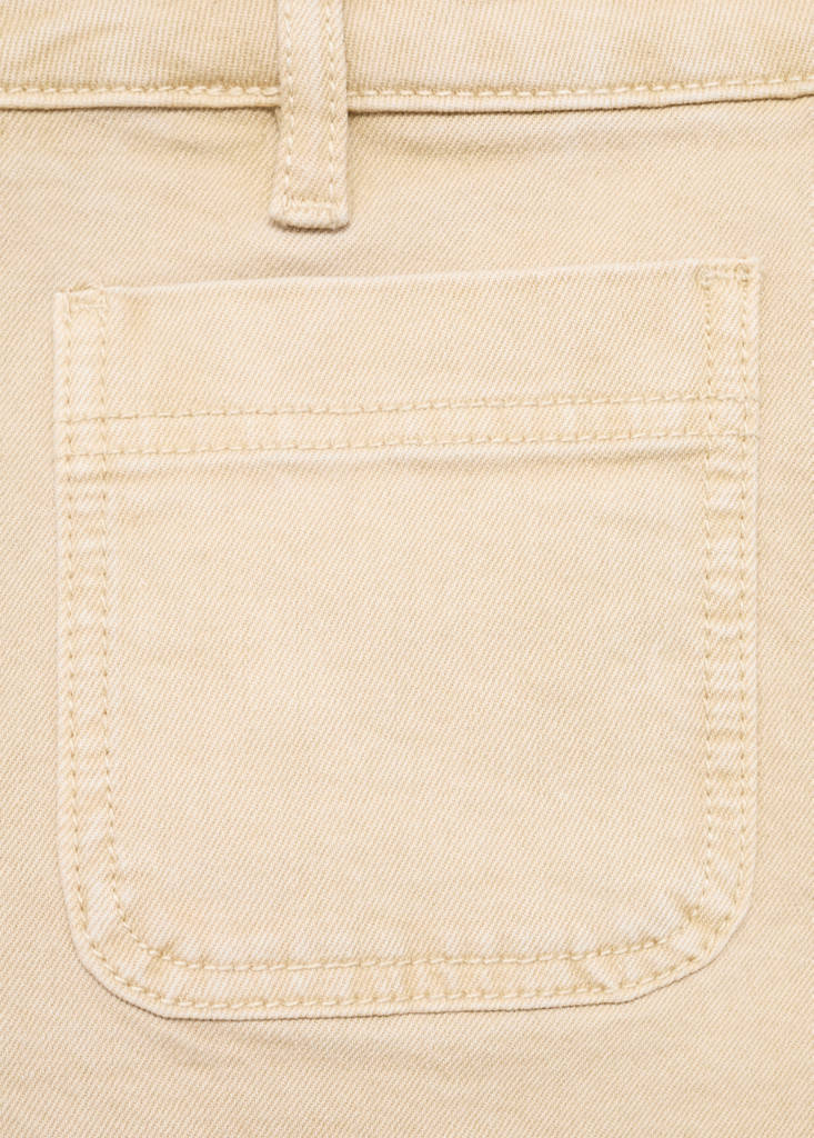 High-waisted denim shorts with pockets — Sand