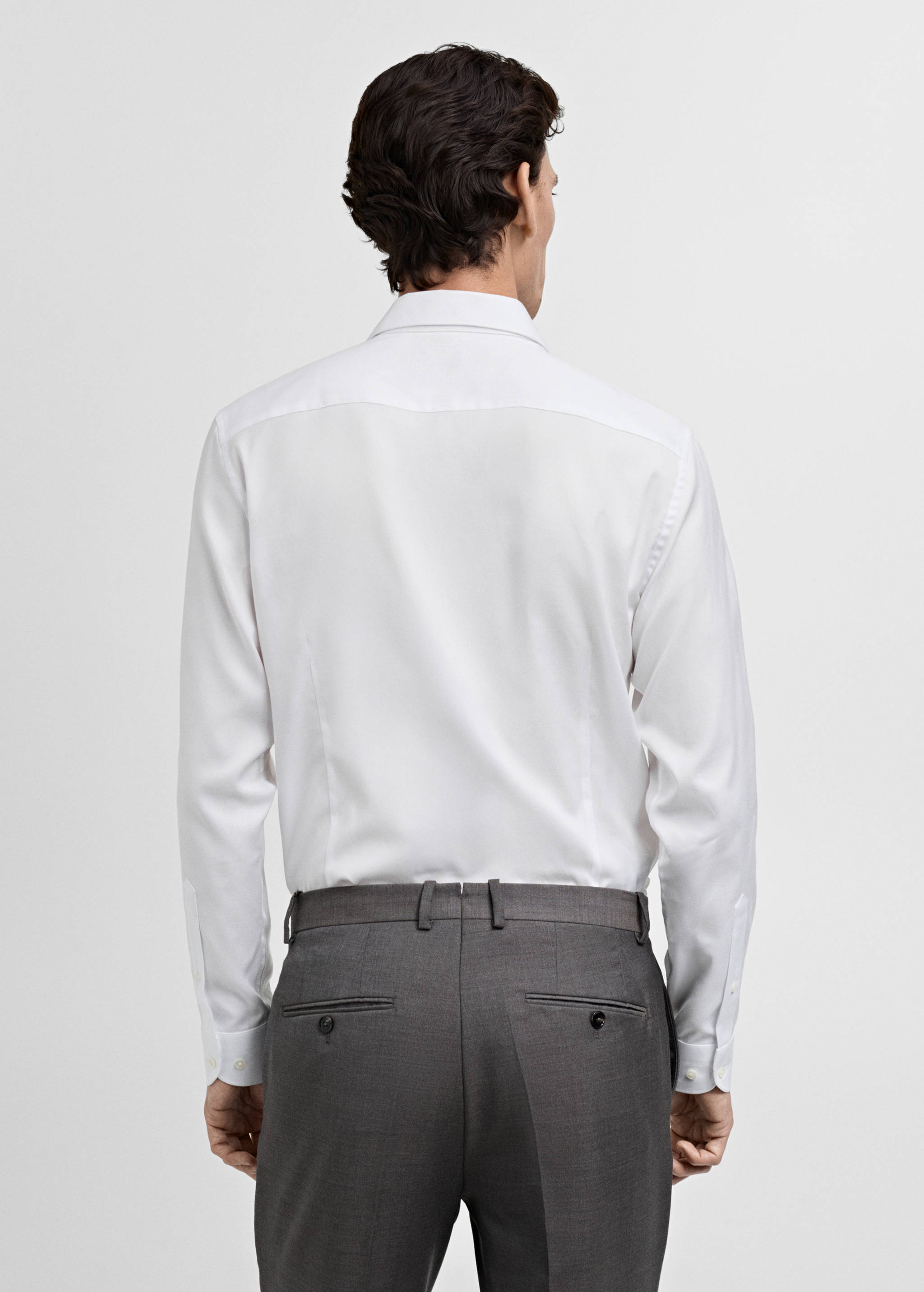 قميص بذلة قطني بقصة ضيقة - الجهة الخلفية للمنتج