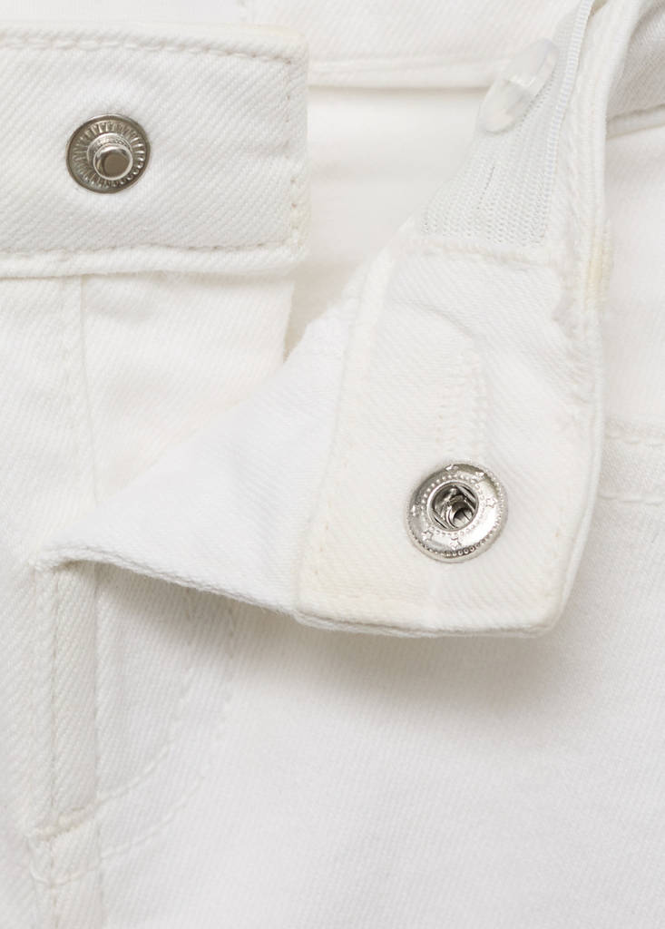 Frayed low-rise skinny jeans — White
