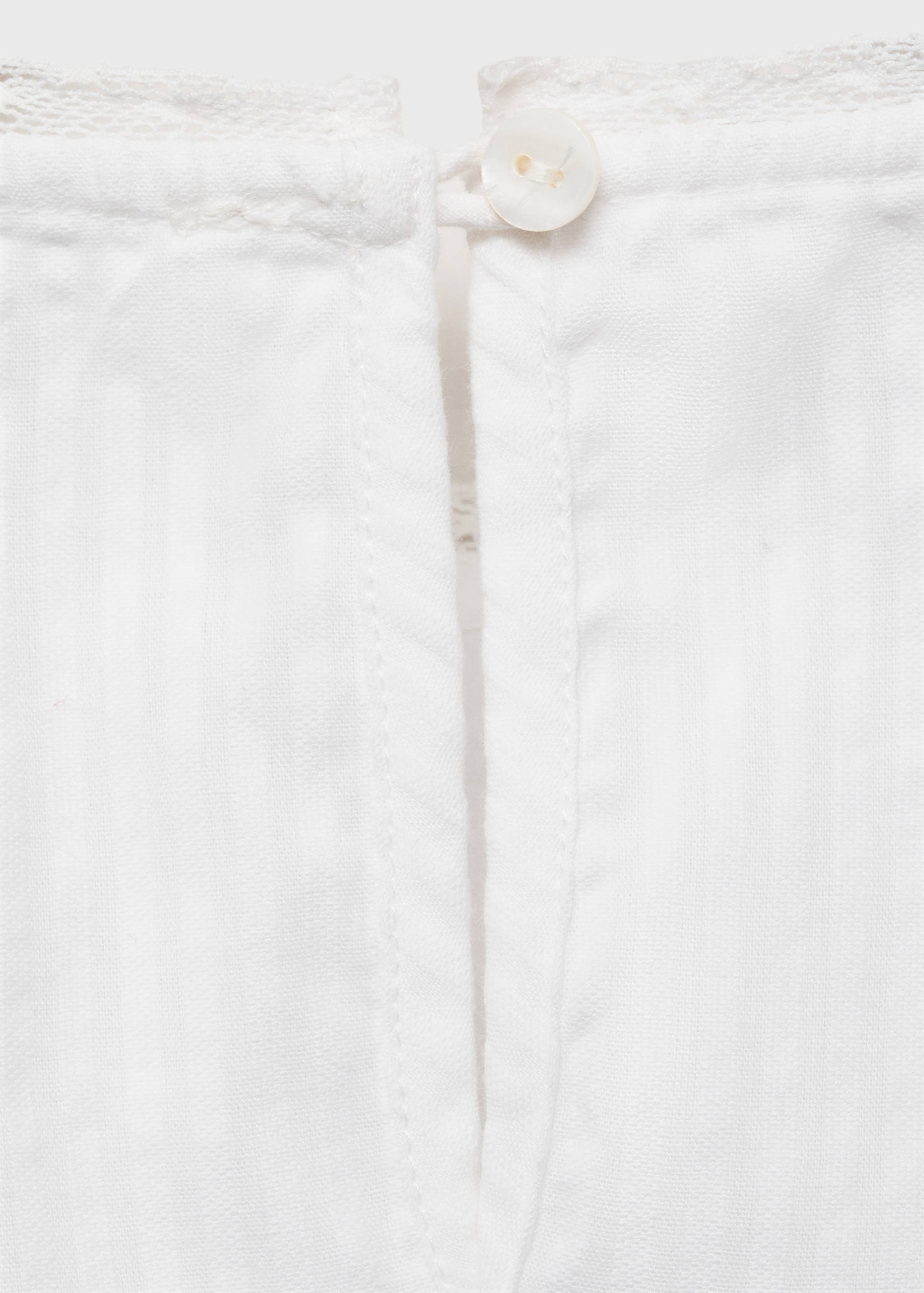 Blouse détails brodés - Détail de l'article 0