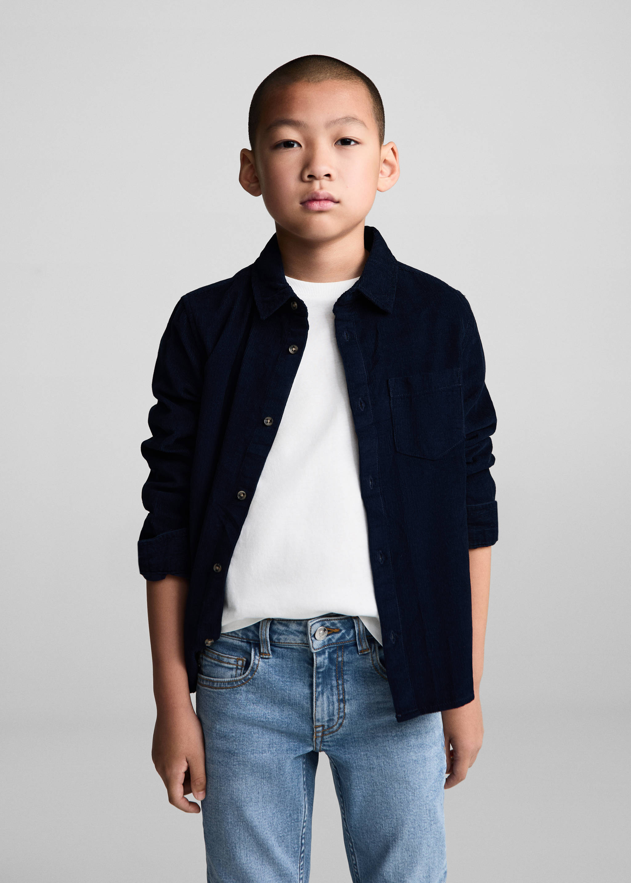 جينز ضيق - رؤية وسط