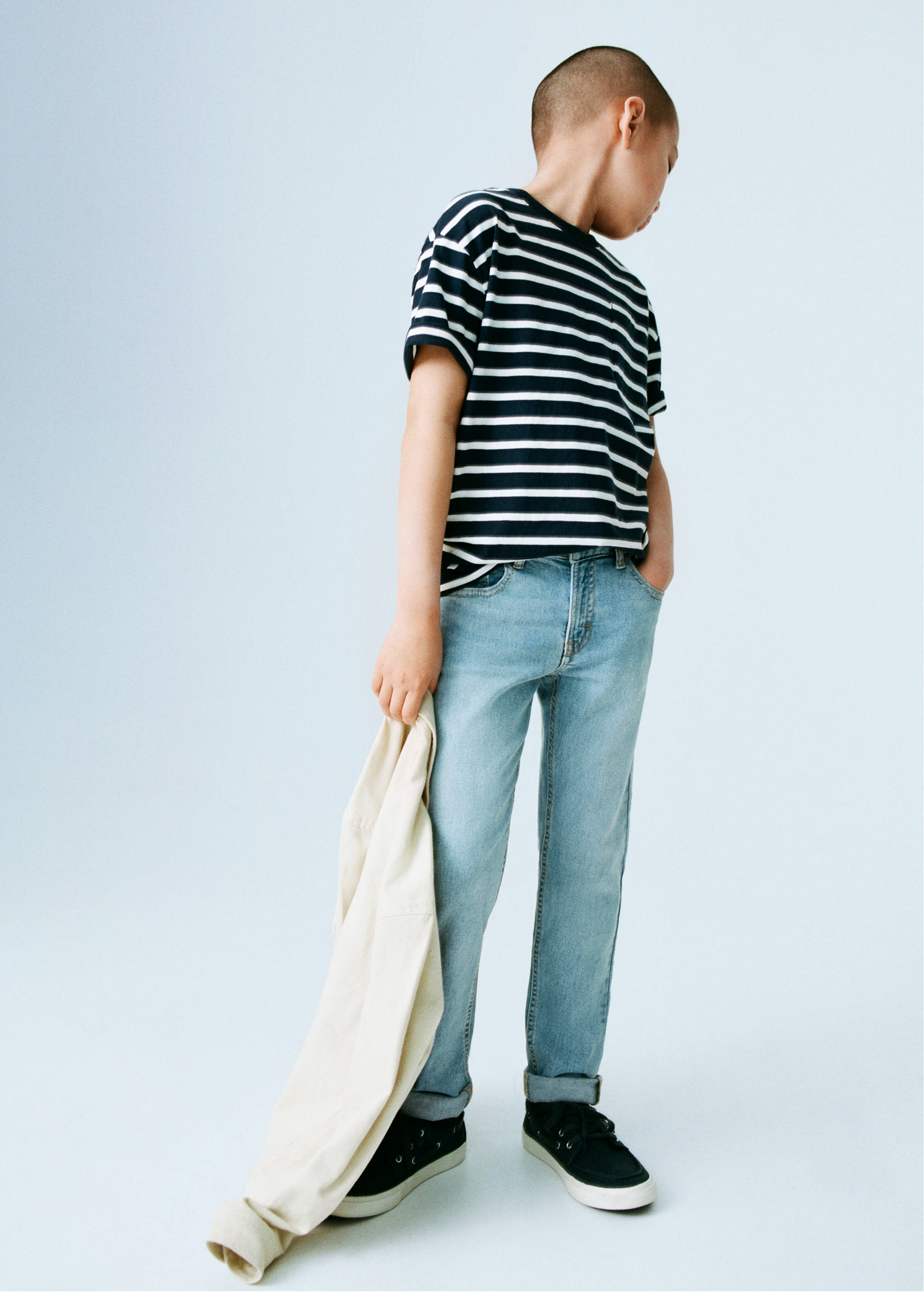 Straight jeans with turn-up - Details of the article 2