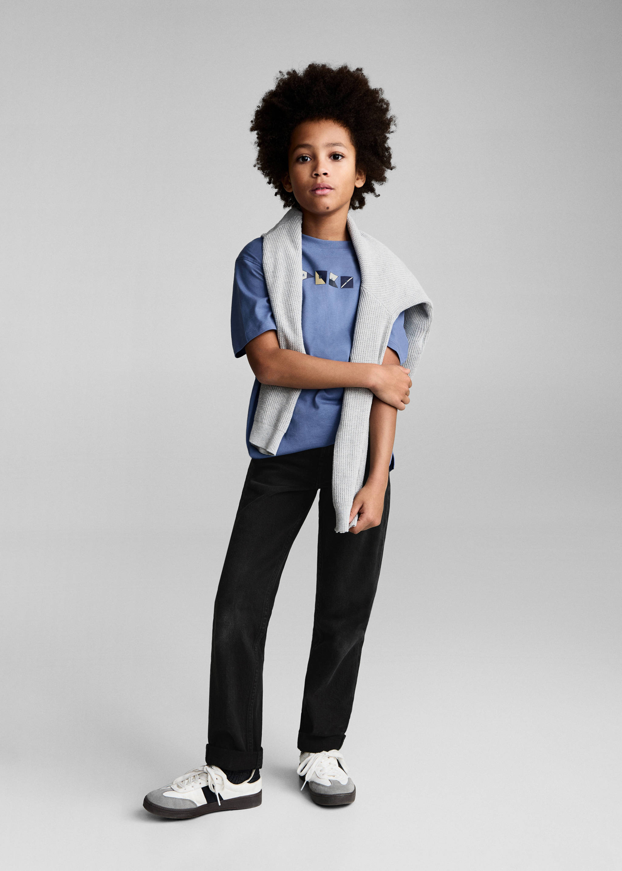 Straight jeans with turn-up - General plane