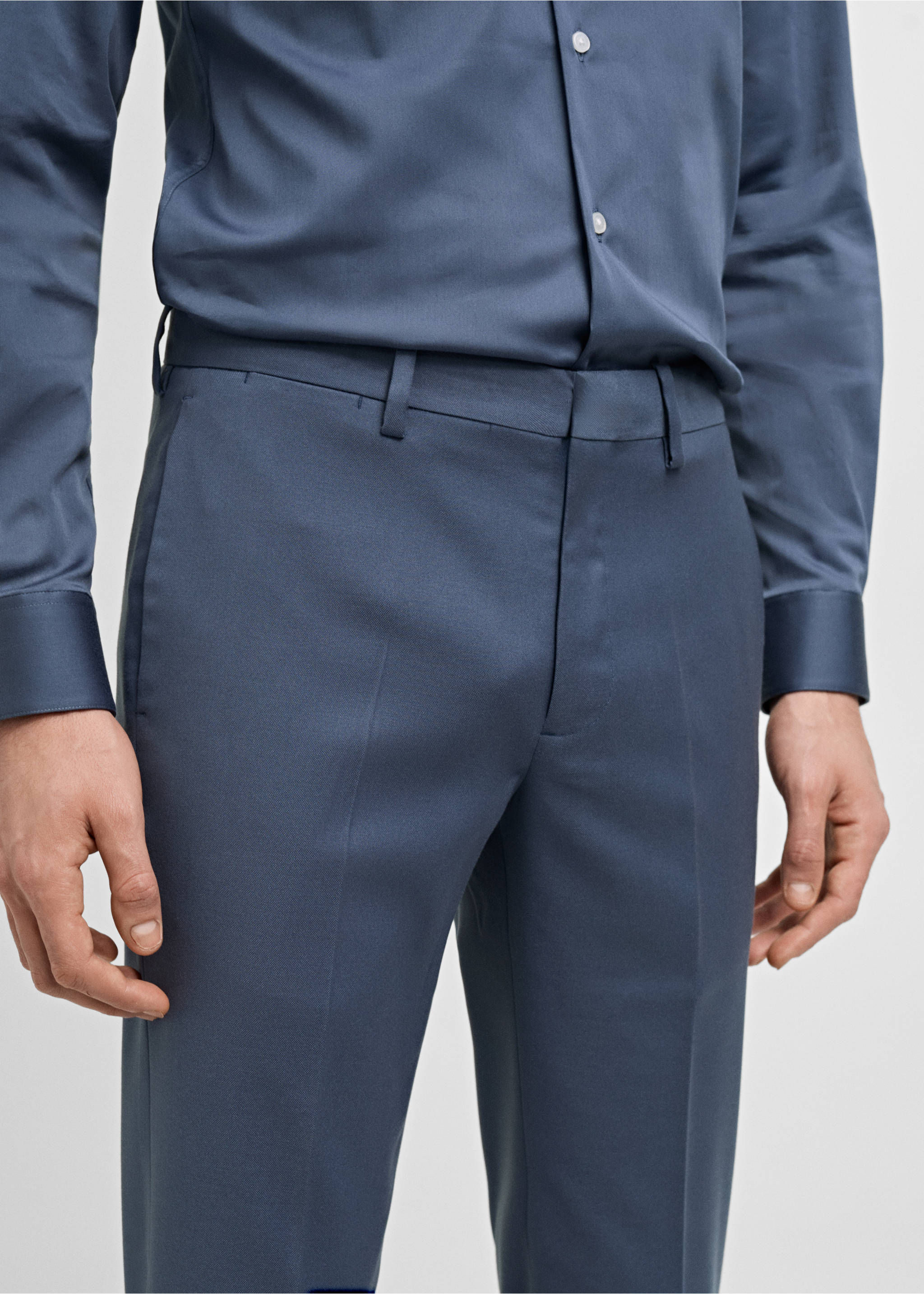 Süper slim fit streç kumaştan kumaş pantolon - Ürün detayı 1, Gök Mavisi. Ref: 87020632-00.