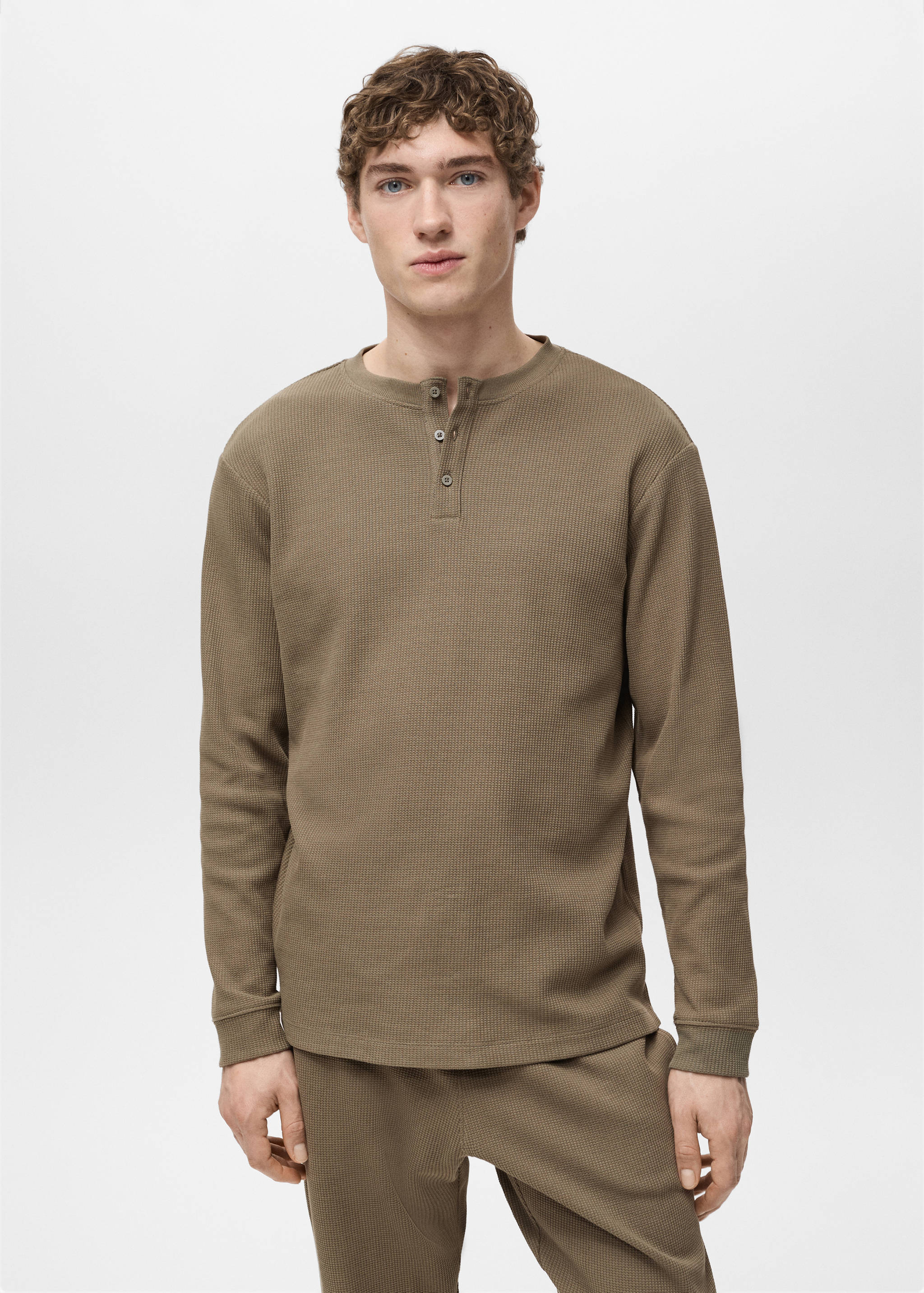 مجموعة بيجامات مصنوعة من القطن - رؤية وسط