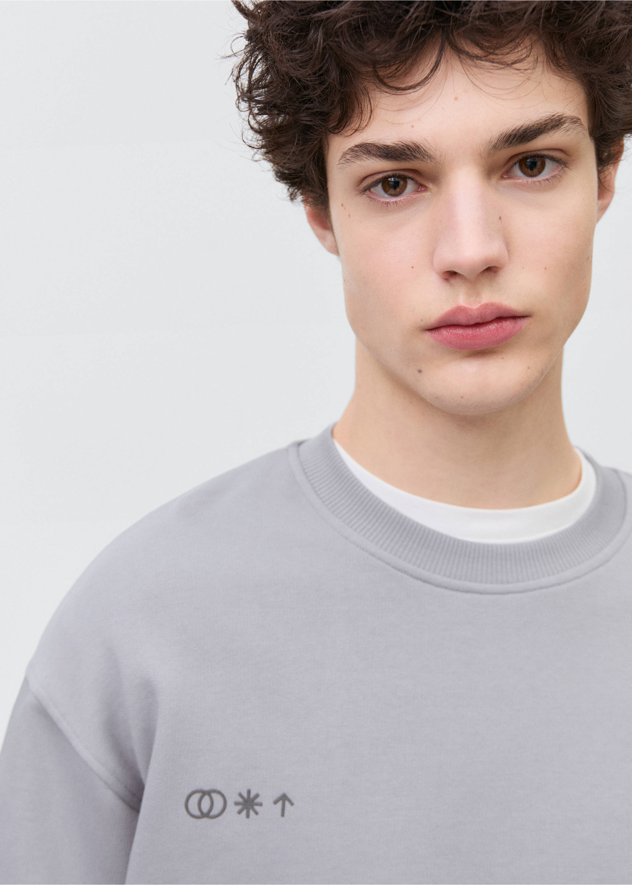 Message cotton sweatshirt - Details of the article 1, Sky Blue. Ref: 87021061-00.