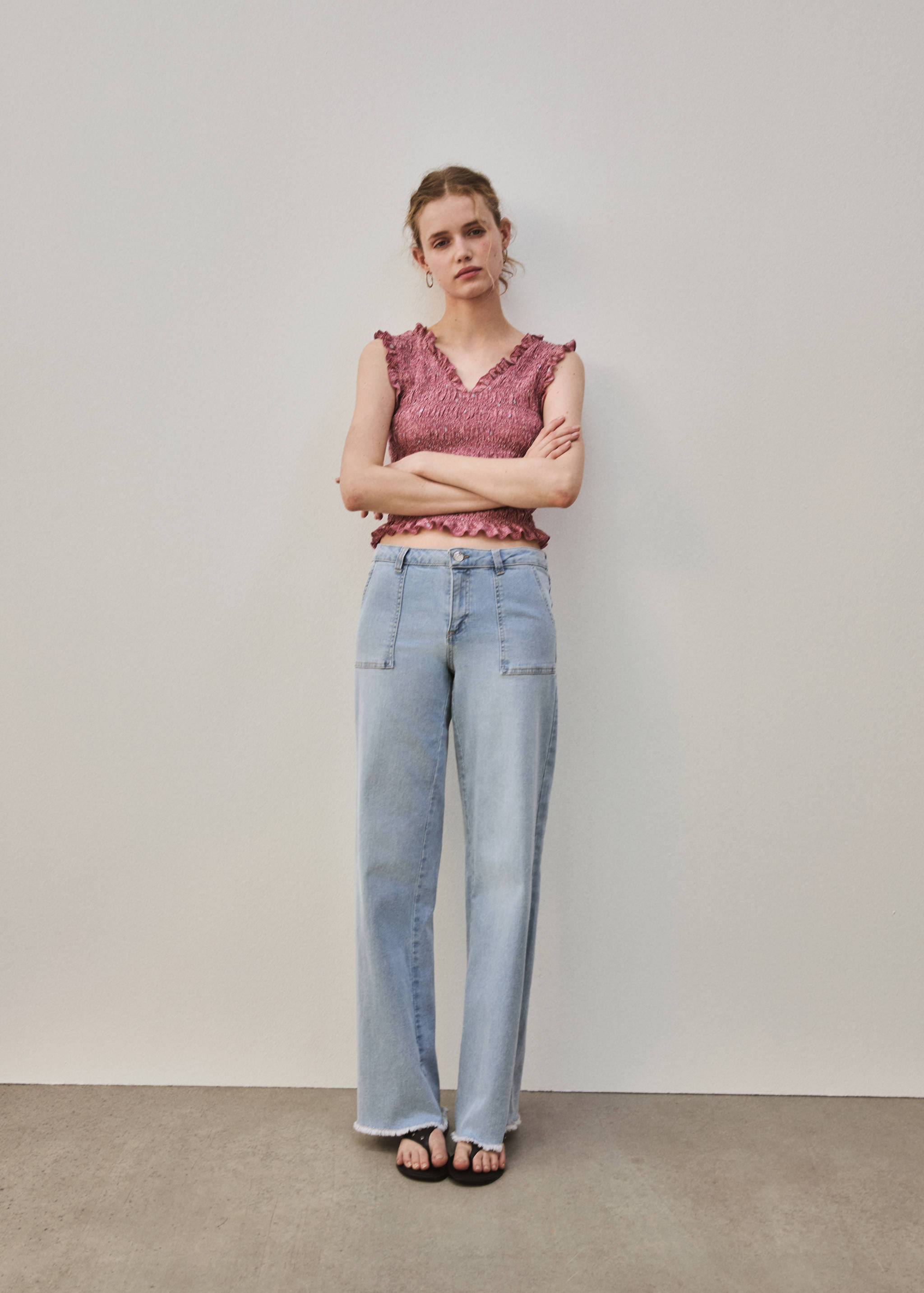 Calças de ganga wideleg com base desfiada - Pormenor do artigo 5