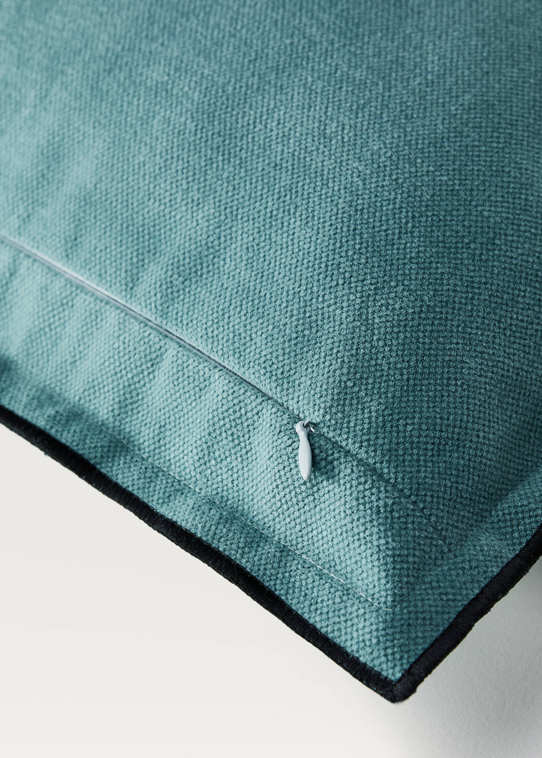 Kissenbezug aus Baumwolle und Leinen, Overlock-Naht, 50 x 50 cm - Detail des Artikels 1