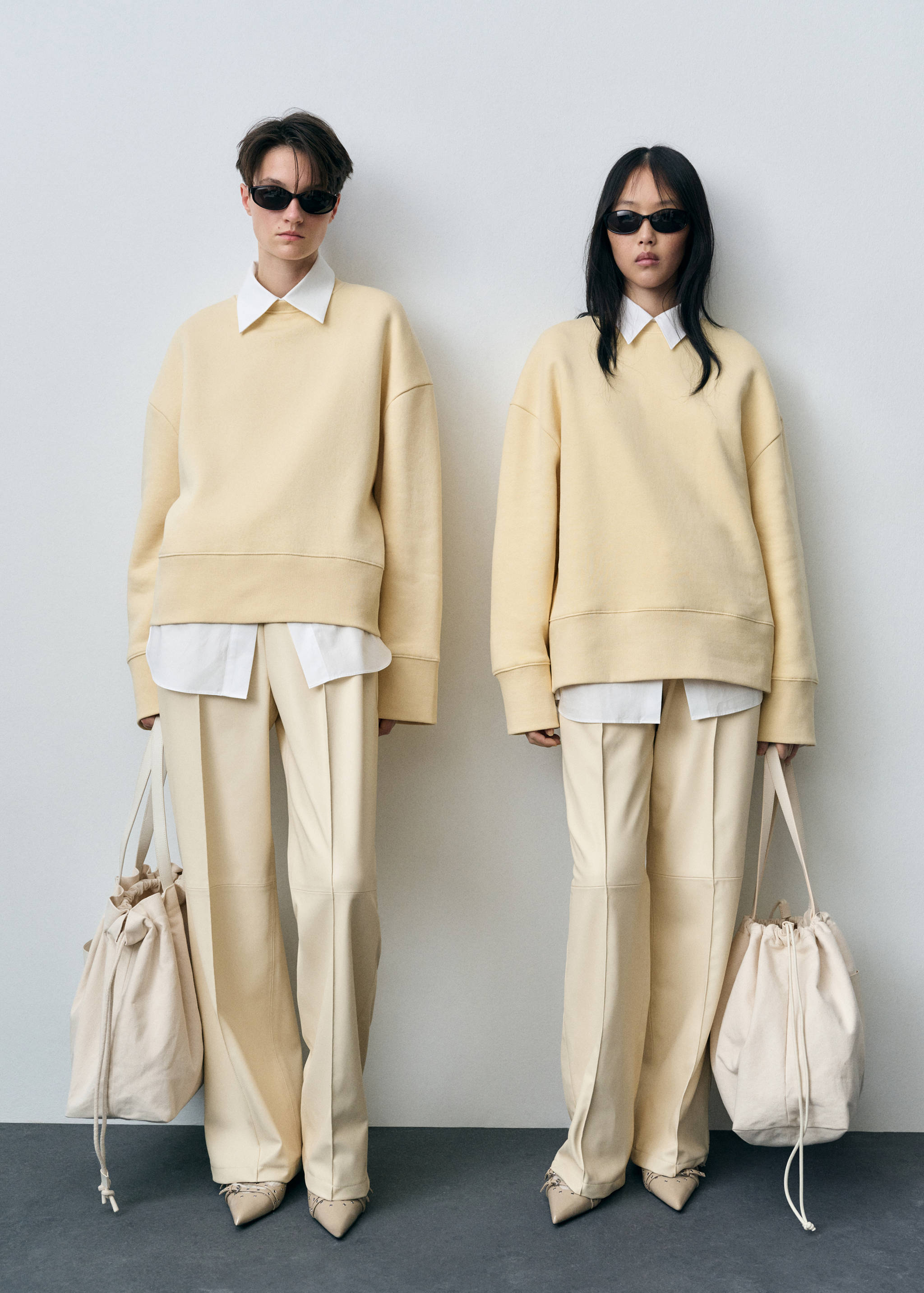 Pantalón wideleg efecto piel - Detalle del artículo 2