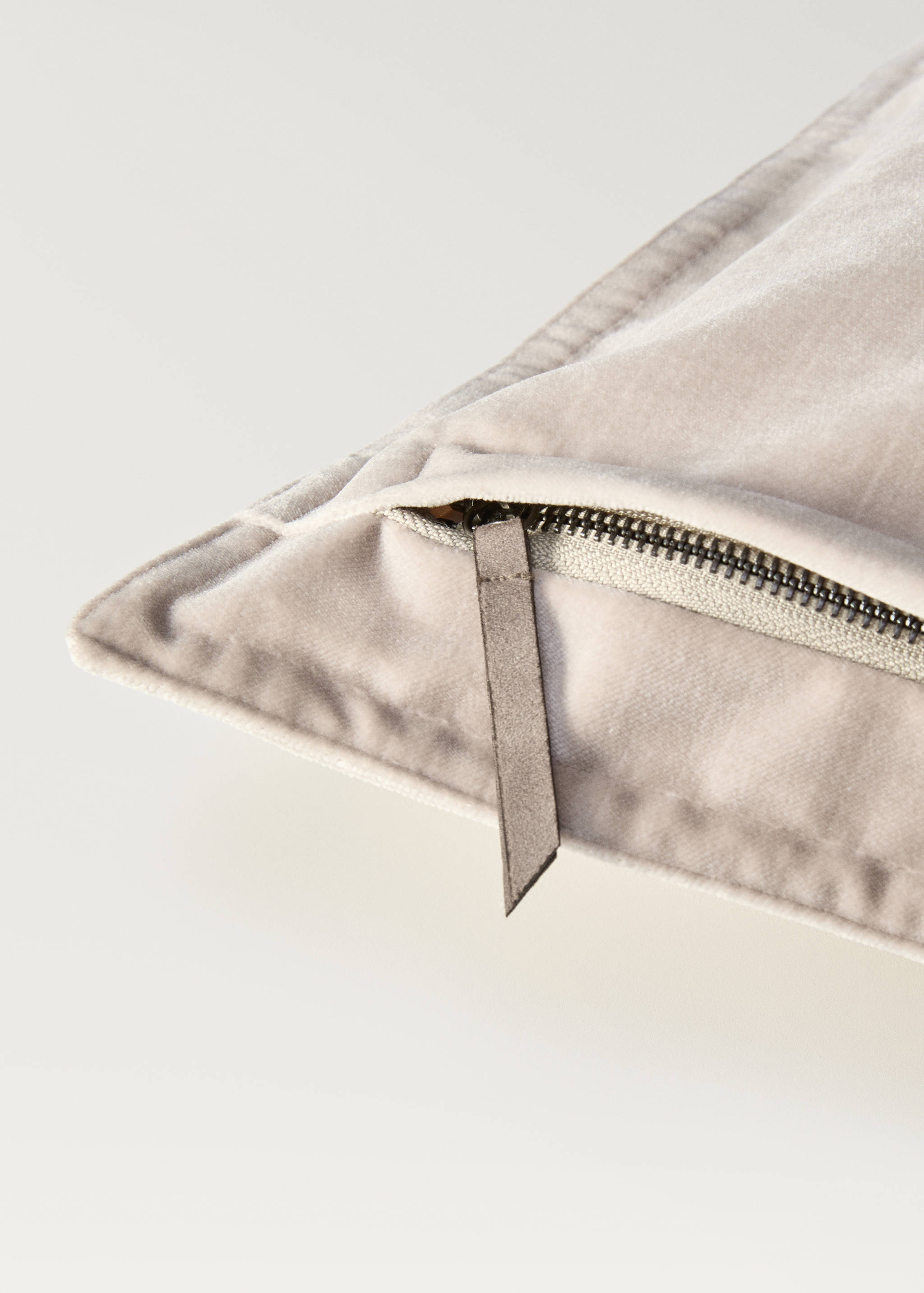 Velvet cushion cover 45 x 45 cm - Details of the article 1