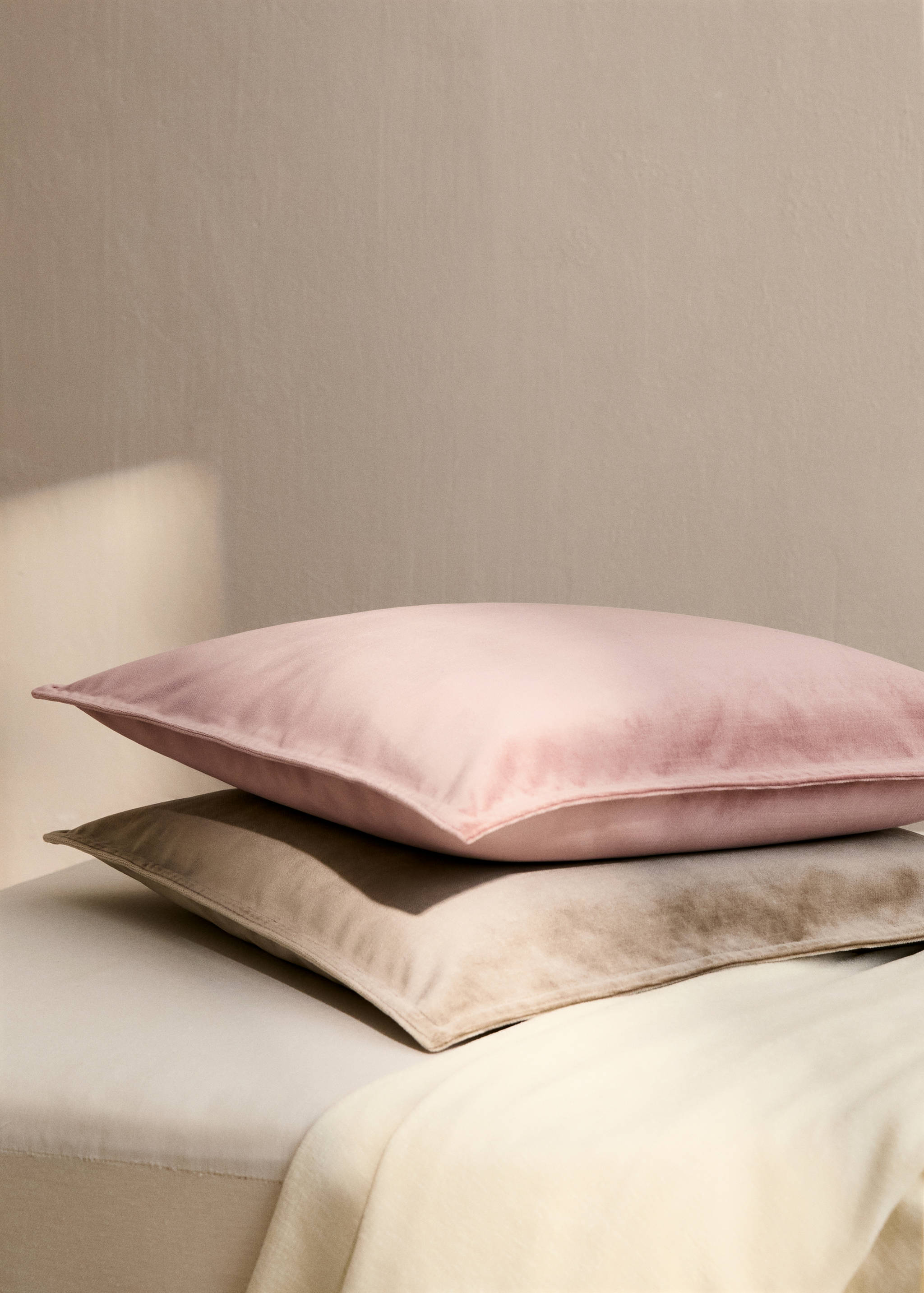 Velvet cushion cover 45 x 45 cm - General plane