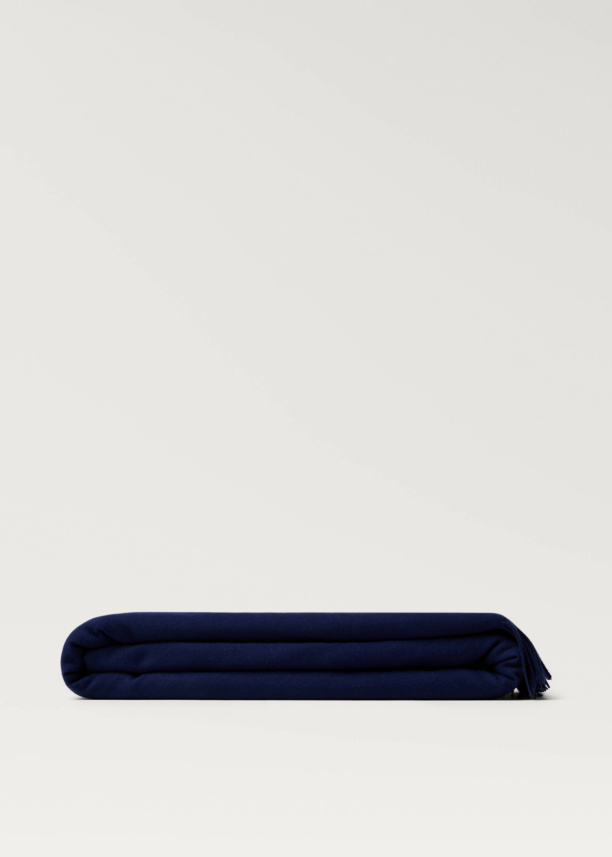 Blanket detail fringes - Article without model