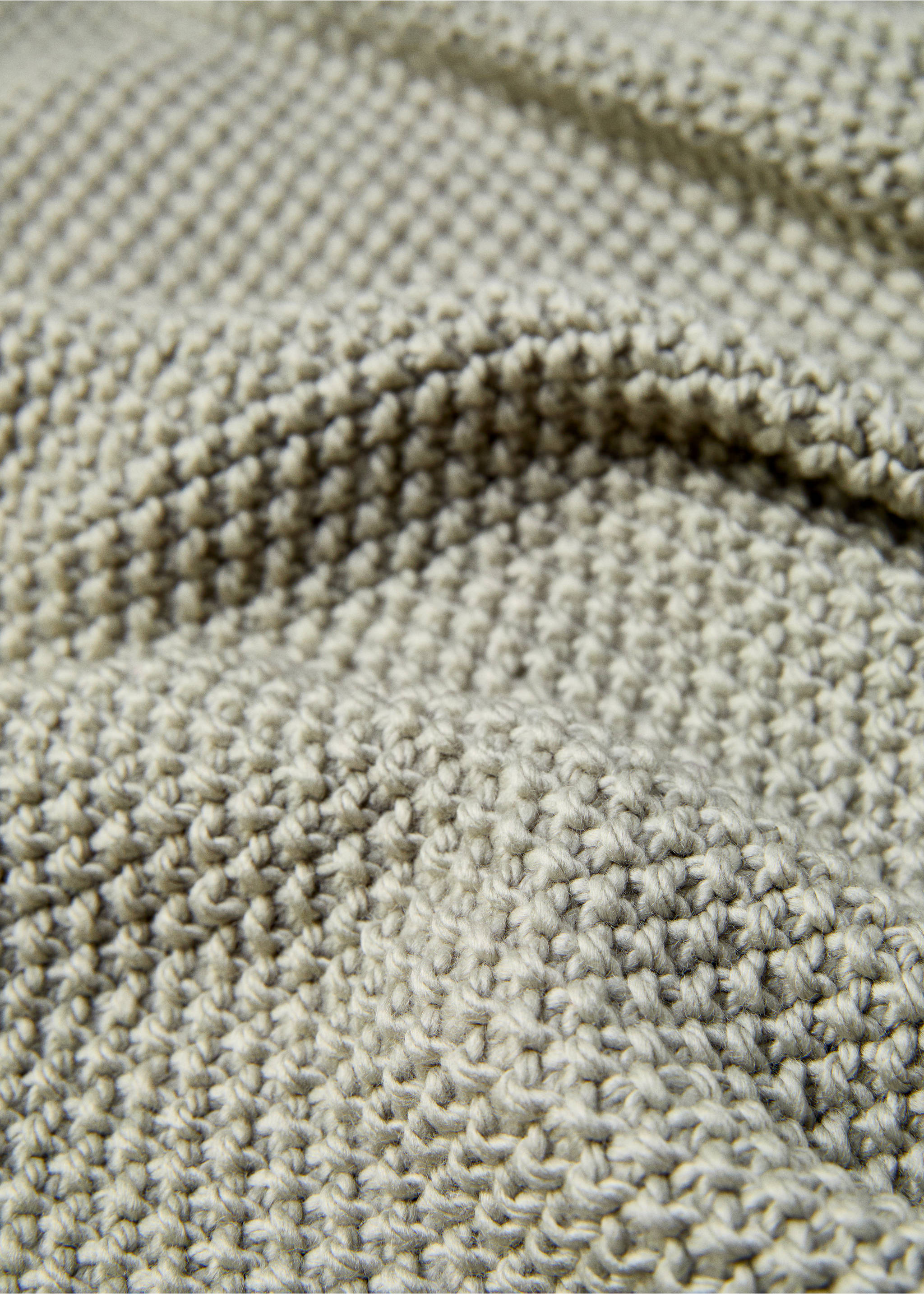 Knitted blanket with design - Details of the article 1, Mint Green. Ref: 87022898-00.