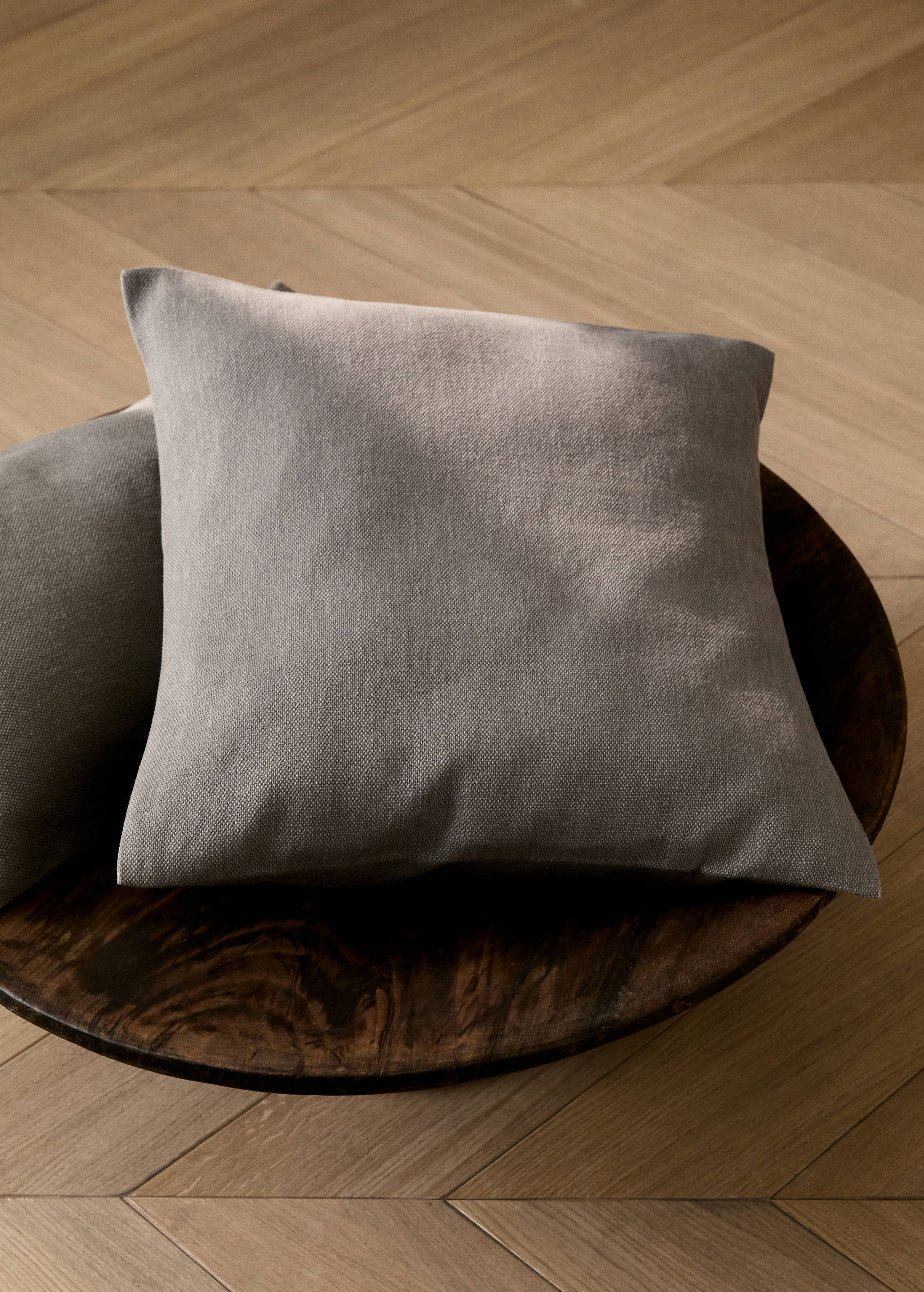 Cushion cover with structure, 45x45 cm - General plane