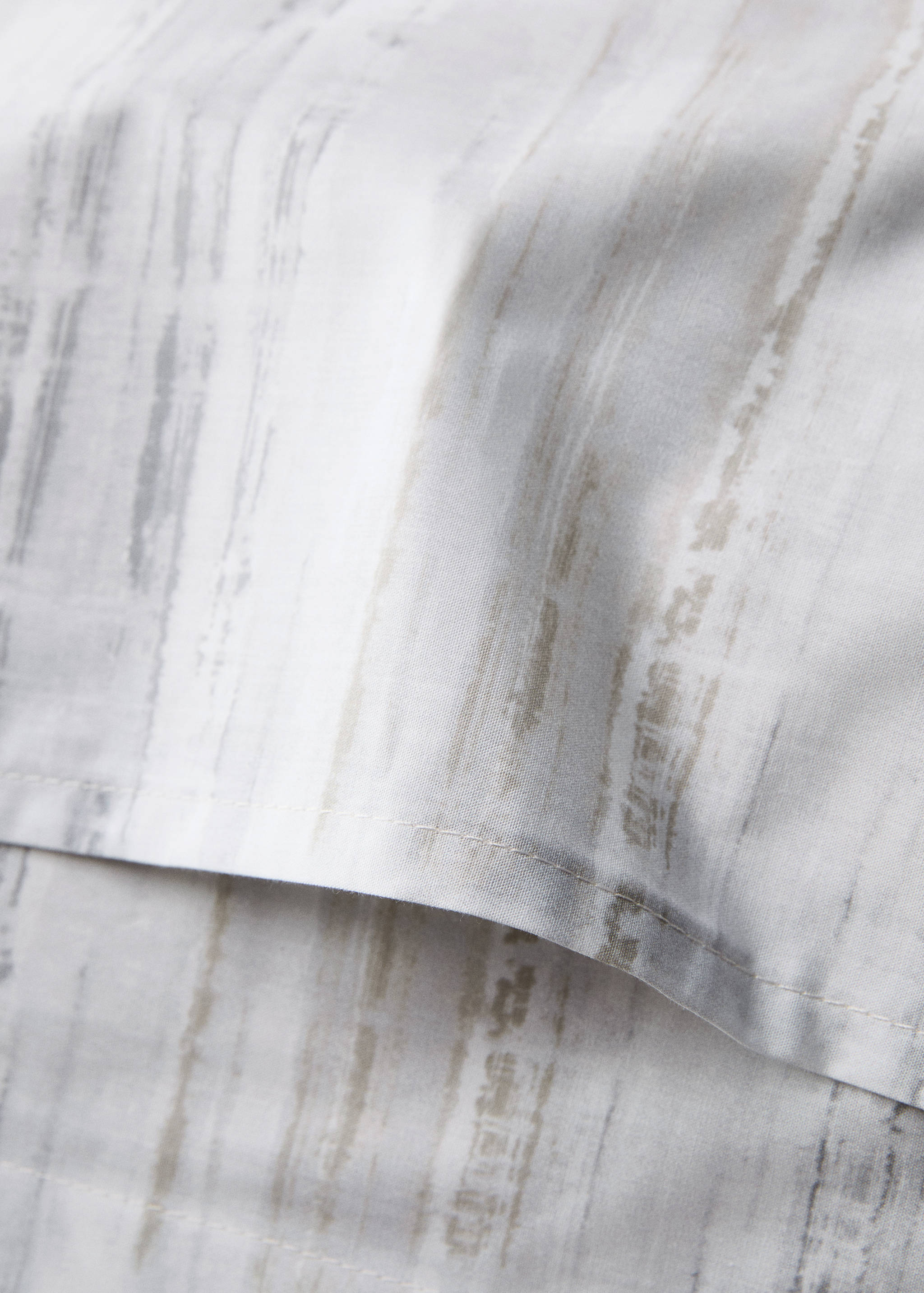 Dues fundes coixinera cotó percala estampat difuminat 60x60 cm - Detall de l'article 1