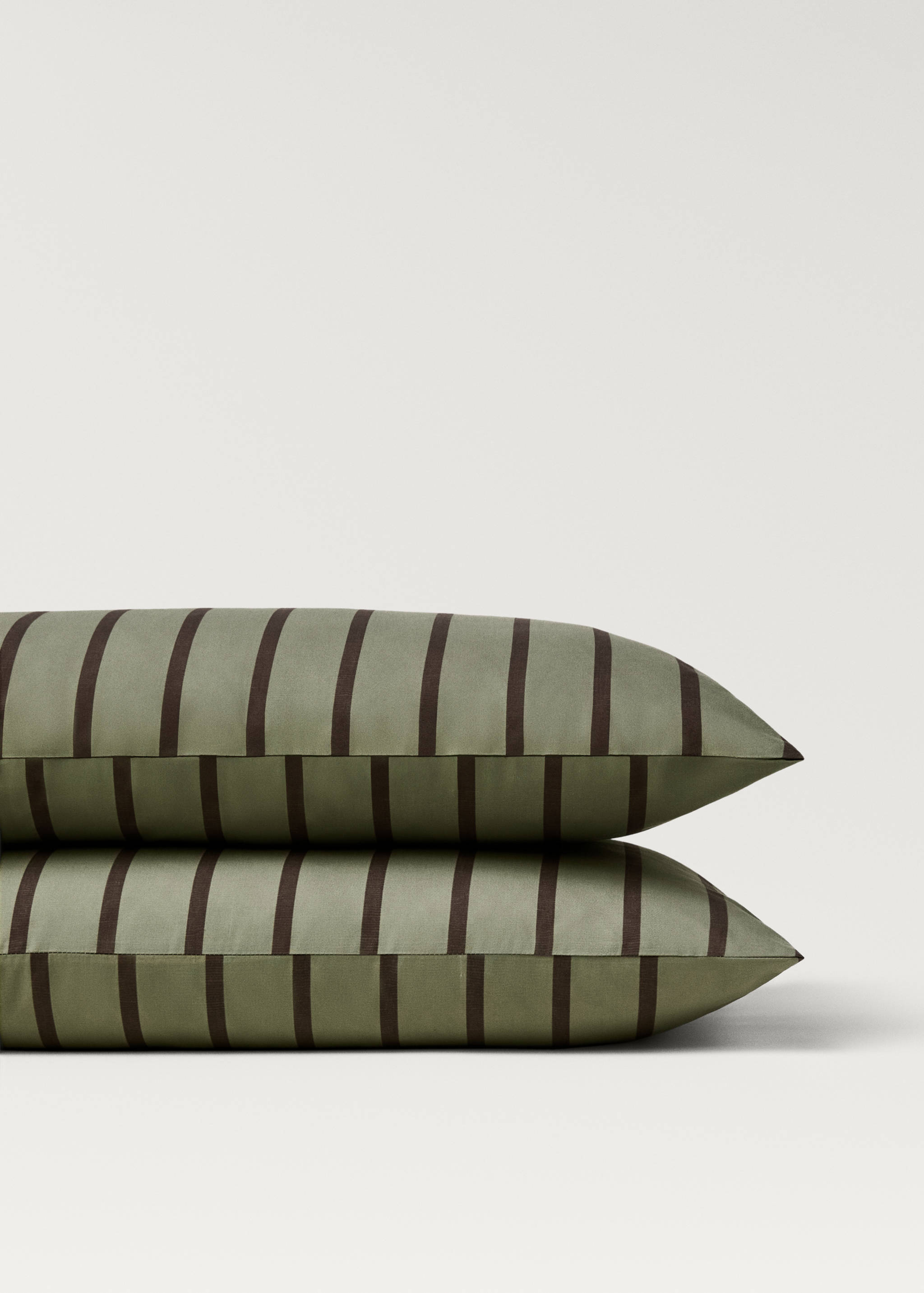 İki adet çizgili perkal pamuklu yastık kılıfı 50x75 cm - Ürün detayı 1