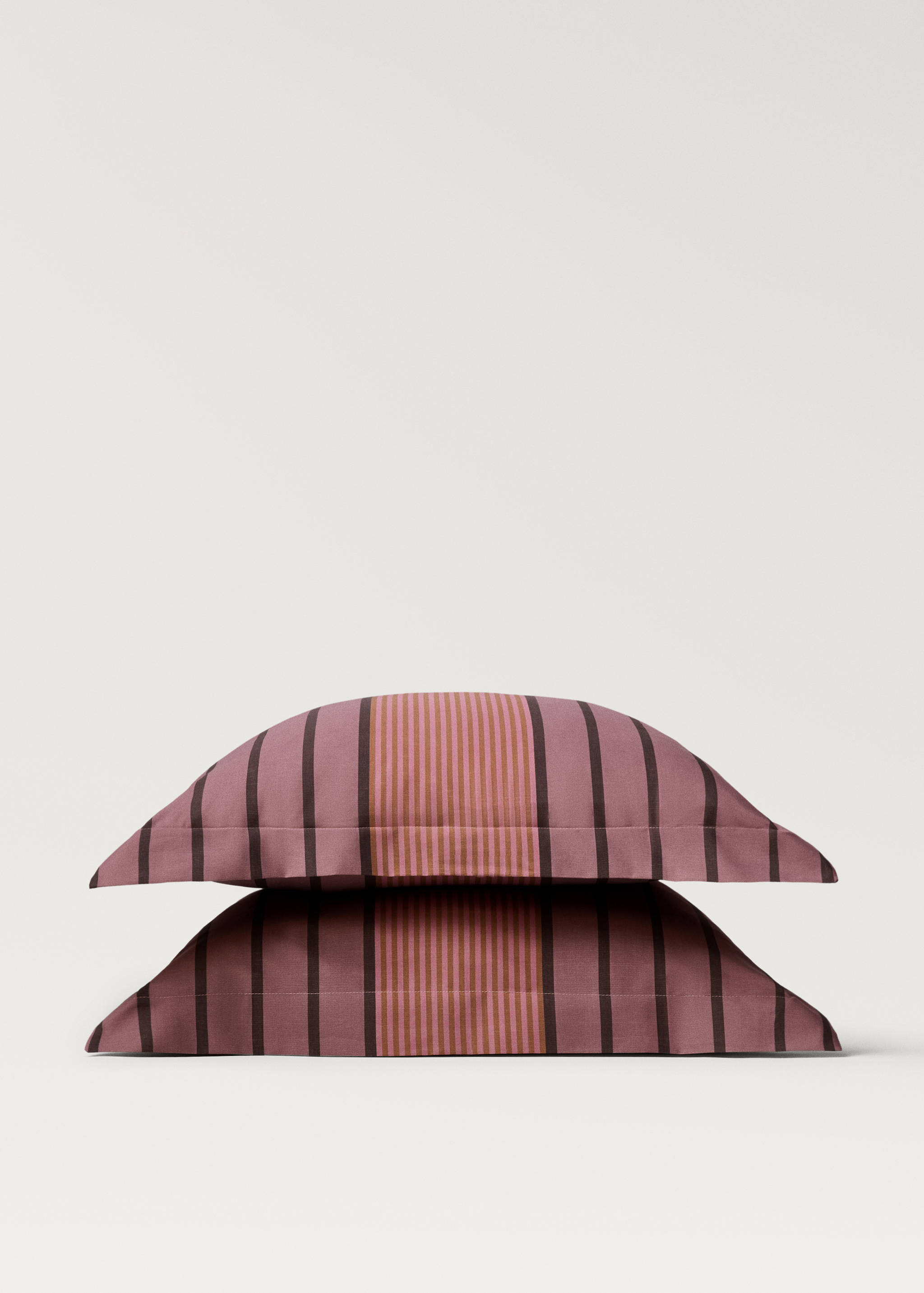 Two cotton percale multi-striped pillowcases 60x60 cm - Details of the article 1