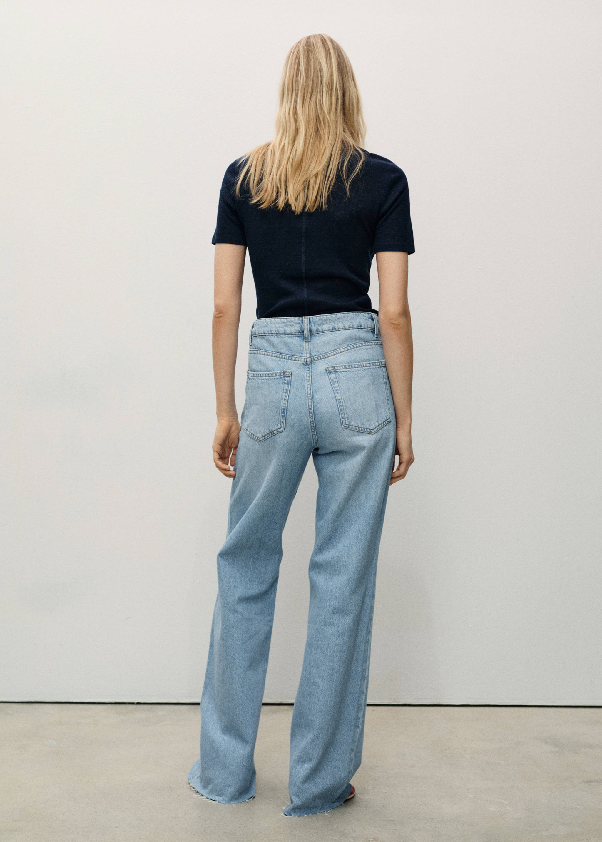 Danila high-waisted wide leg jeans - Reverse of the article