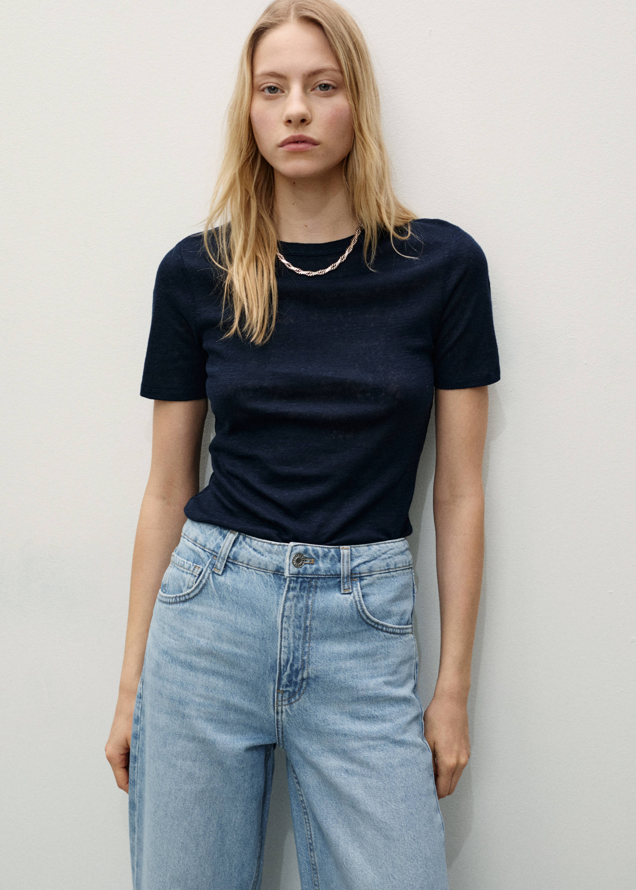 Danila high-waisted wide leg jeans - Details of the article 1
