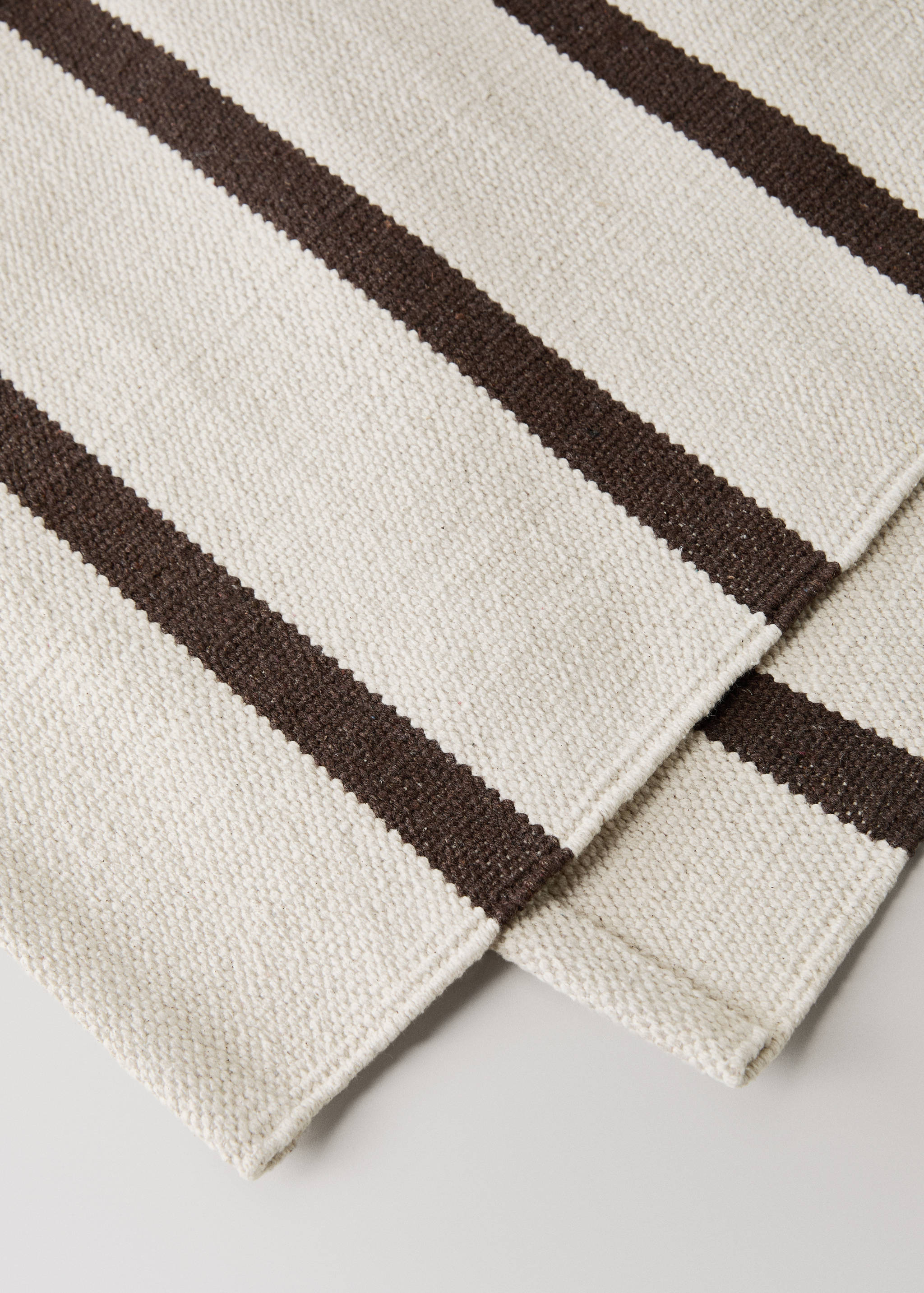 Lite gulvteppe i bomull med farget garn med striper - Artikkeldetalj 1